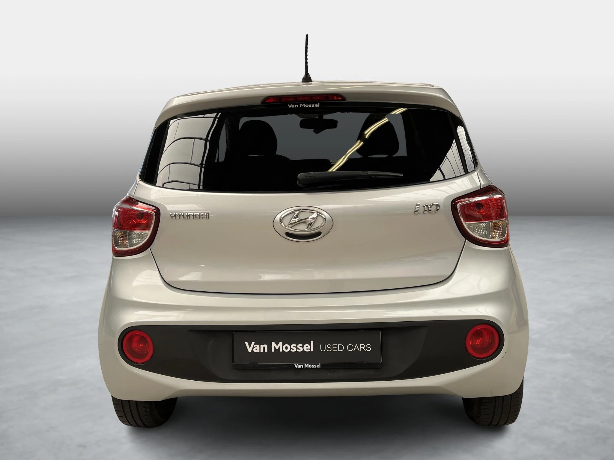 Hyundai i10 1.0 Aut. Launch Edition