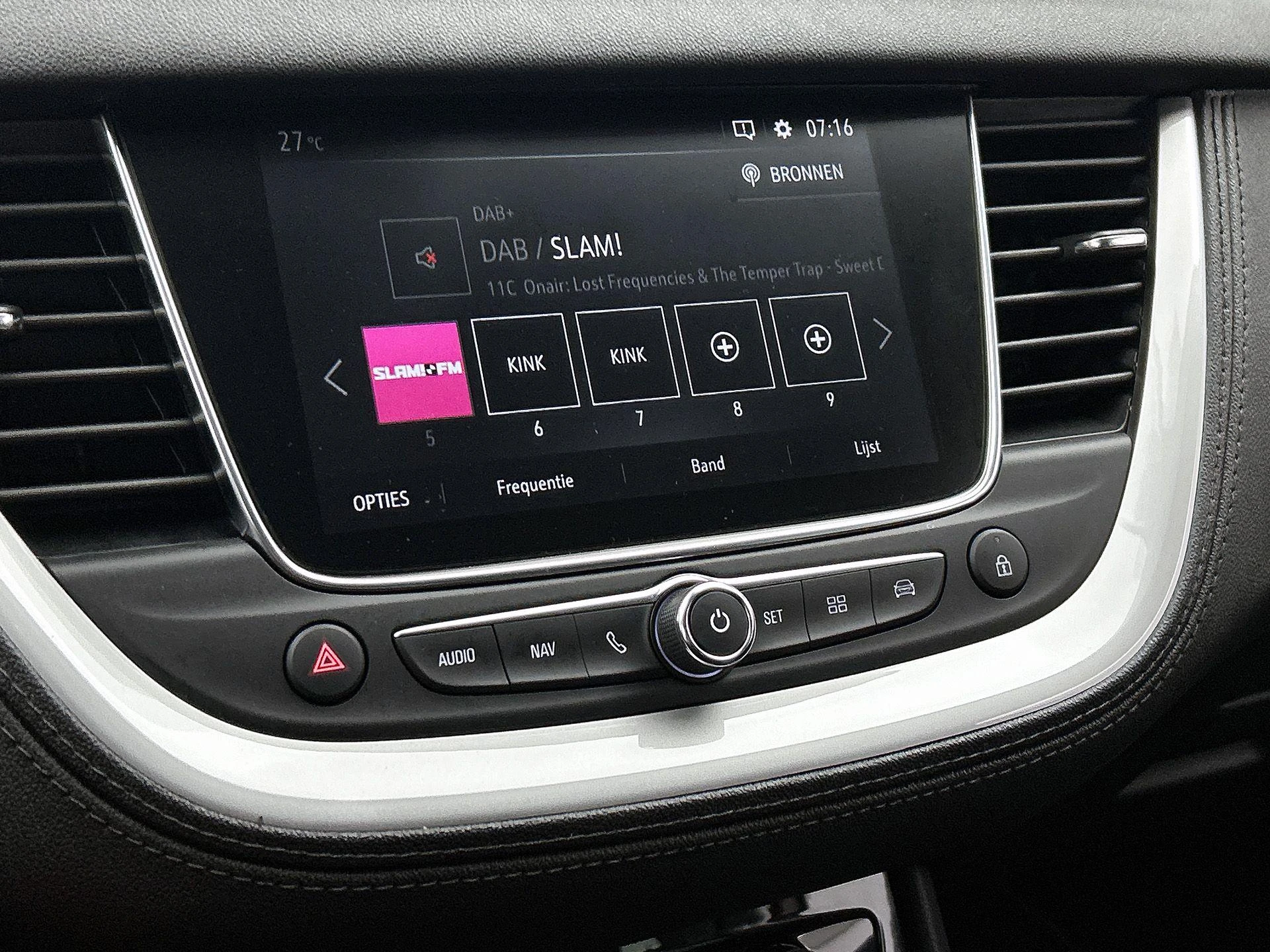 Opel-Grandland X-image-6