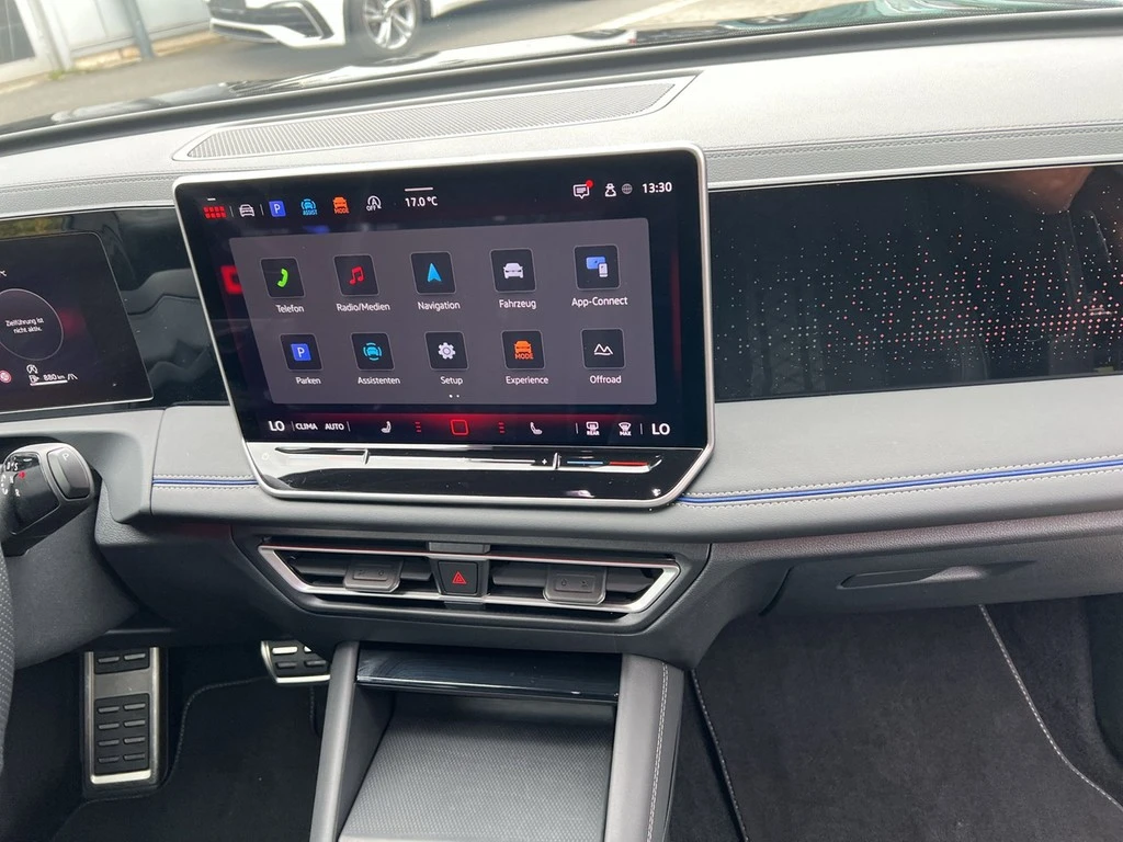 Volkswagen-Tiguan-image-10