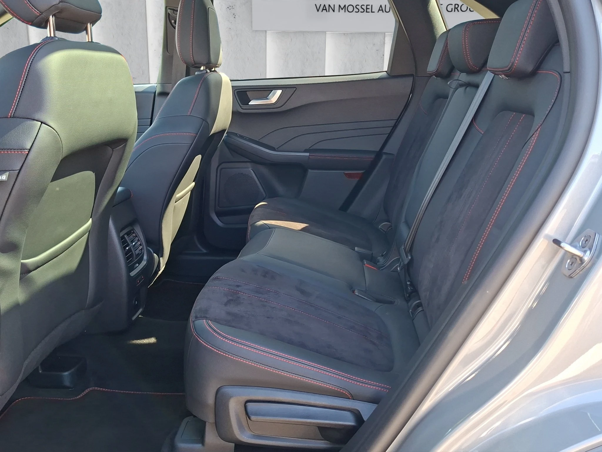 Ford-Kuga-image-10