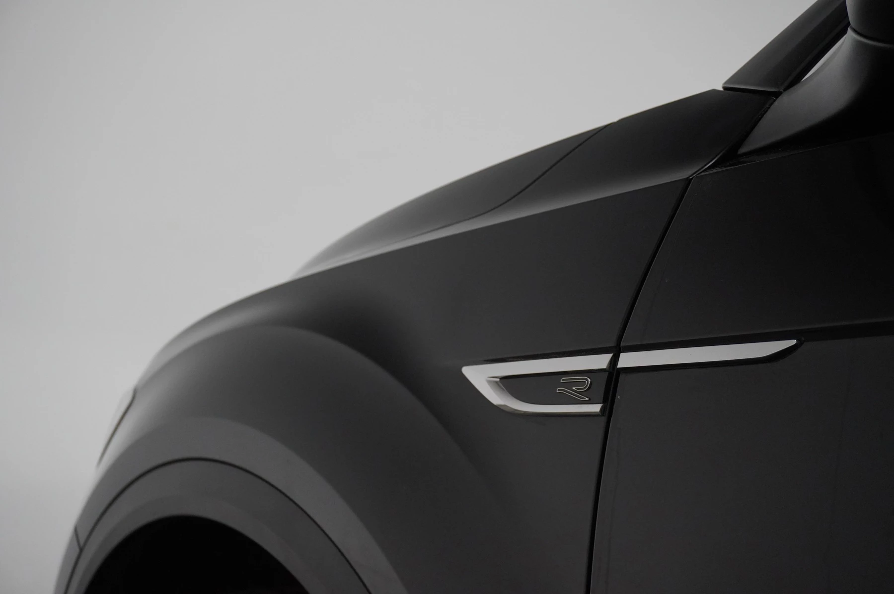 Volkswagen-T-Roc-image-43