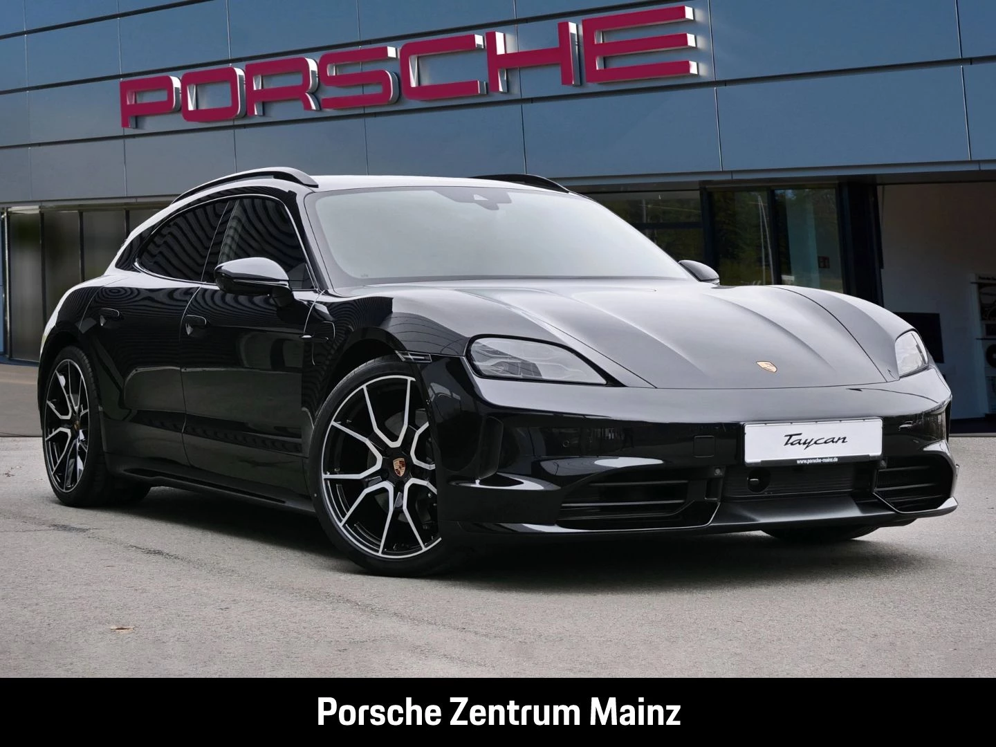 Porsche Taycan Sport Turismo Black Edition NW ZUM HAUSPR black edition