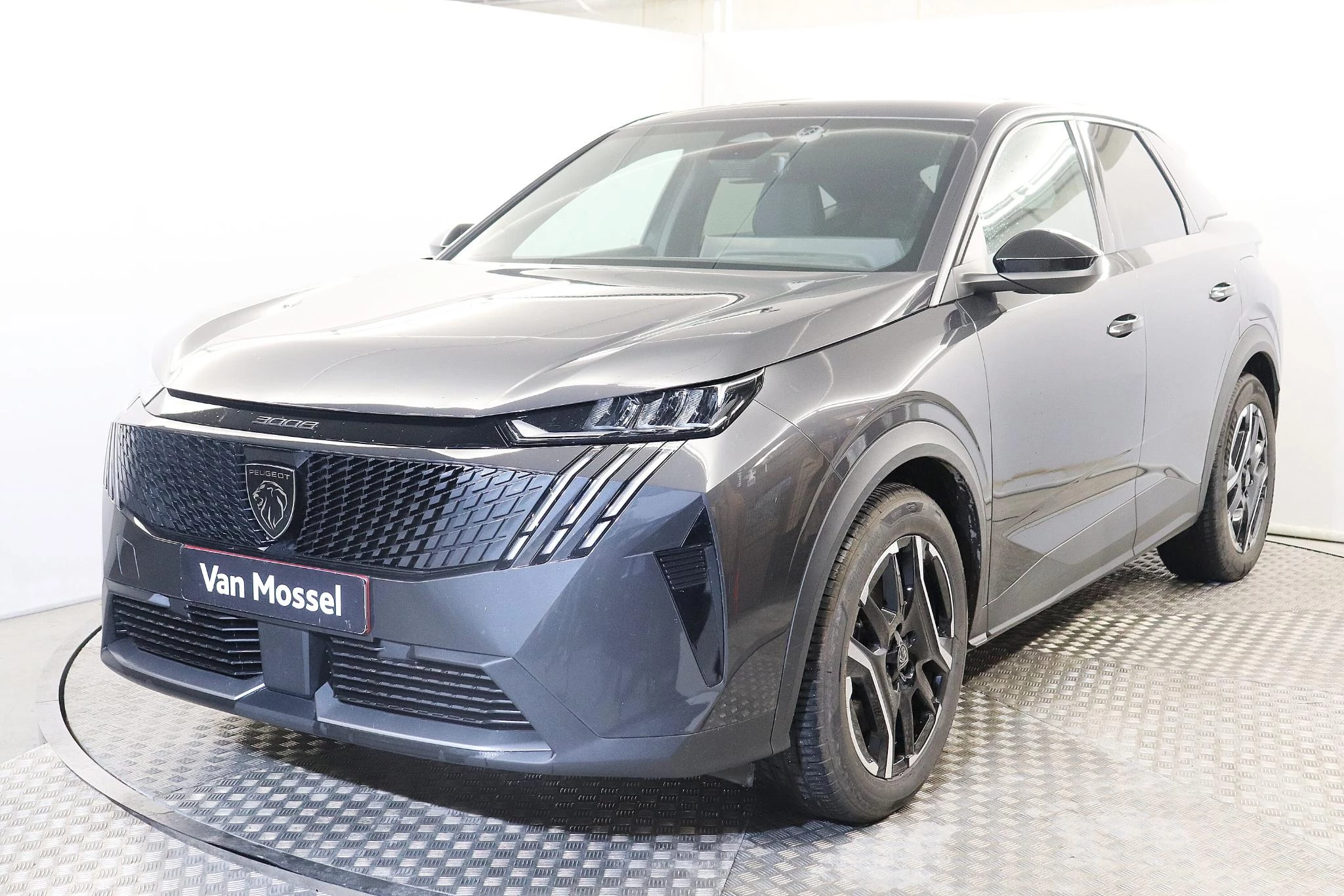 Peugeot-e-3008-image-2