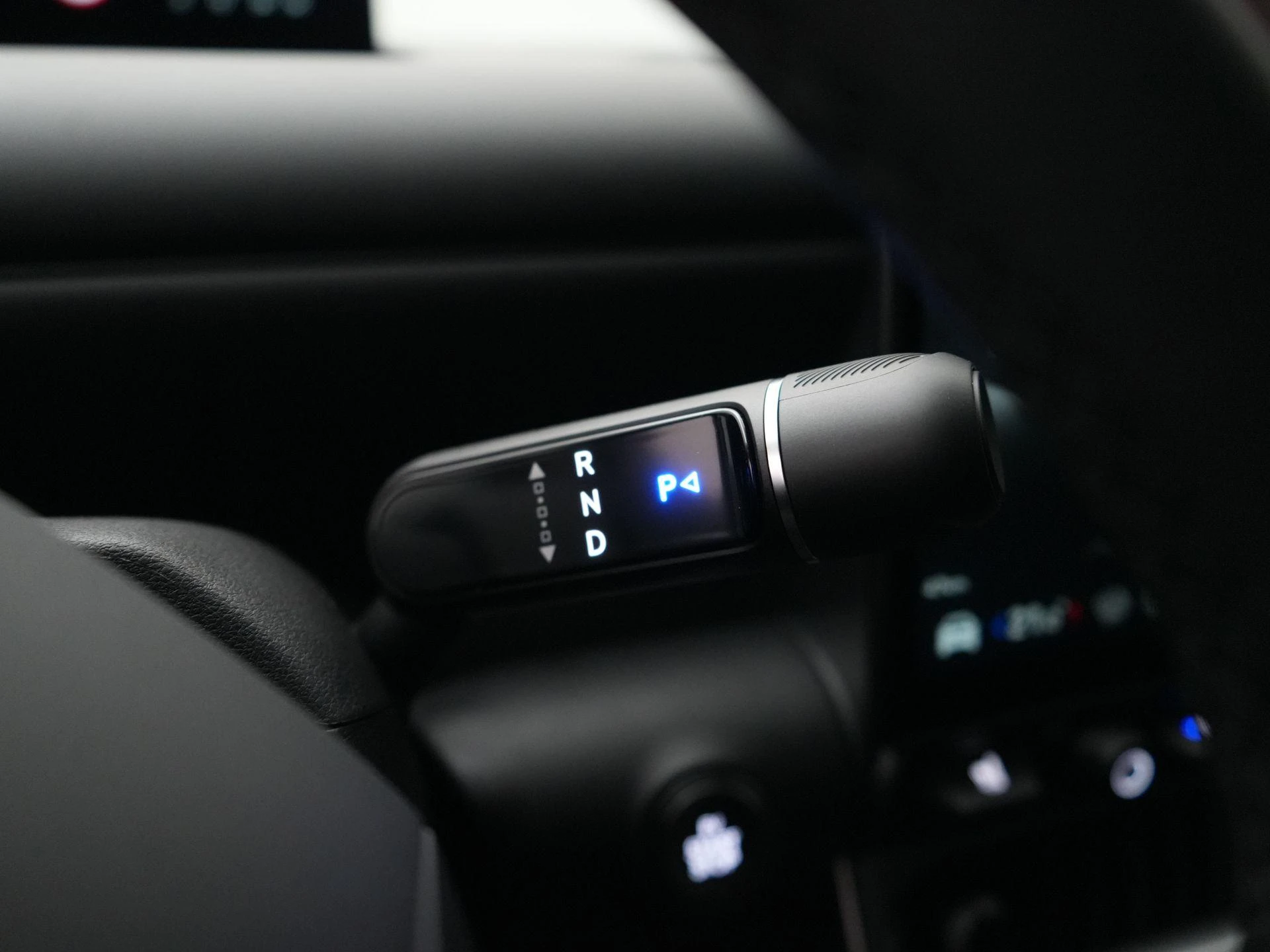 Hyundai-IONIQ 3-image-15