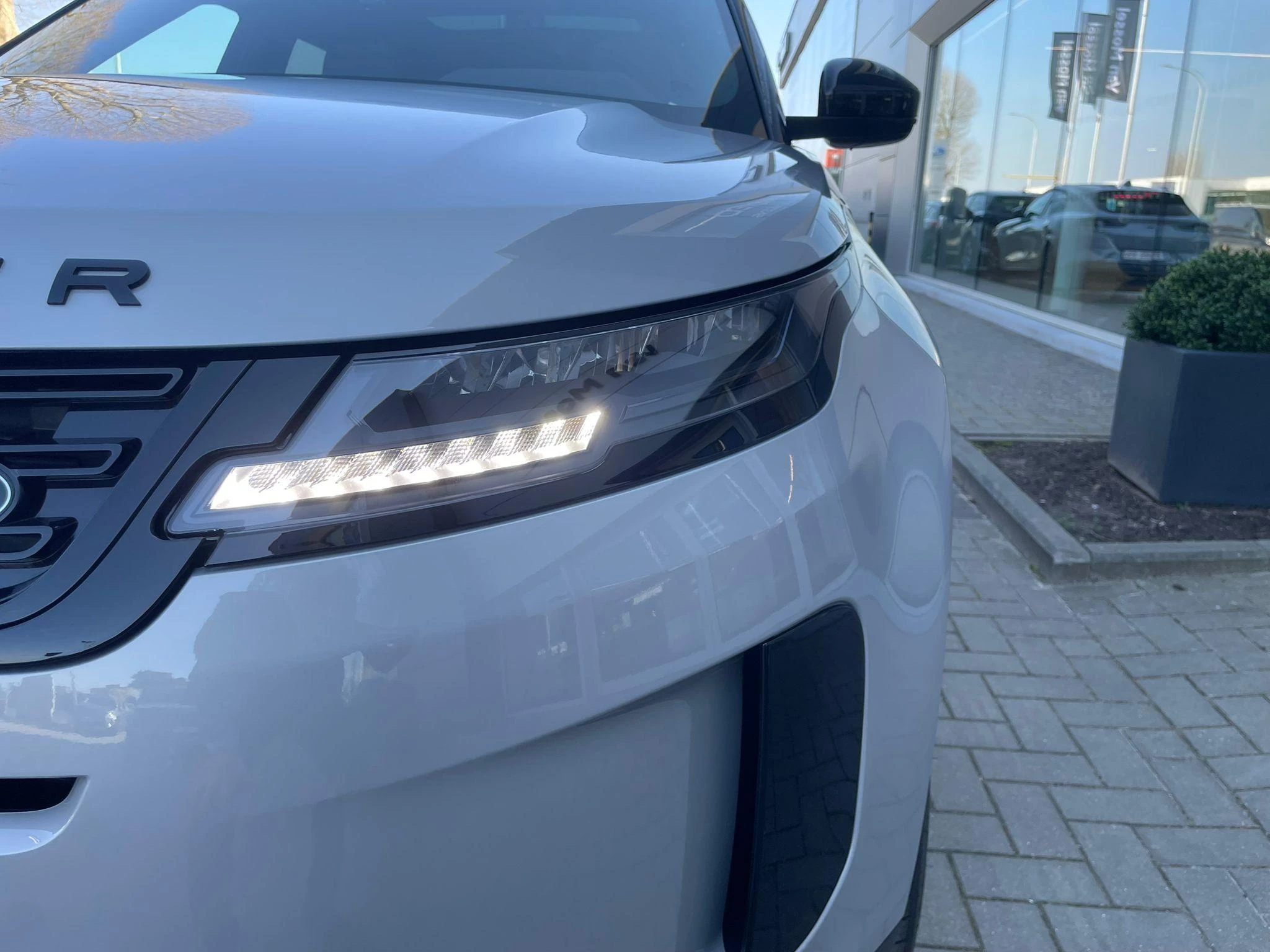 Land Rover Range Rover Evoque P160 S FWD Auto. 26.5MY