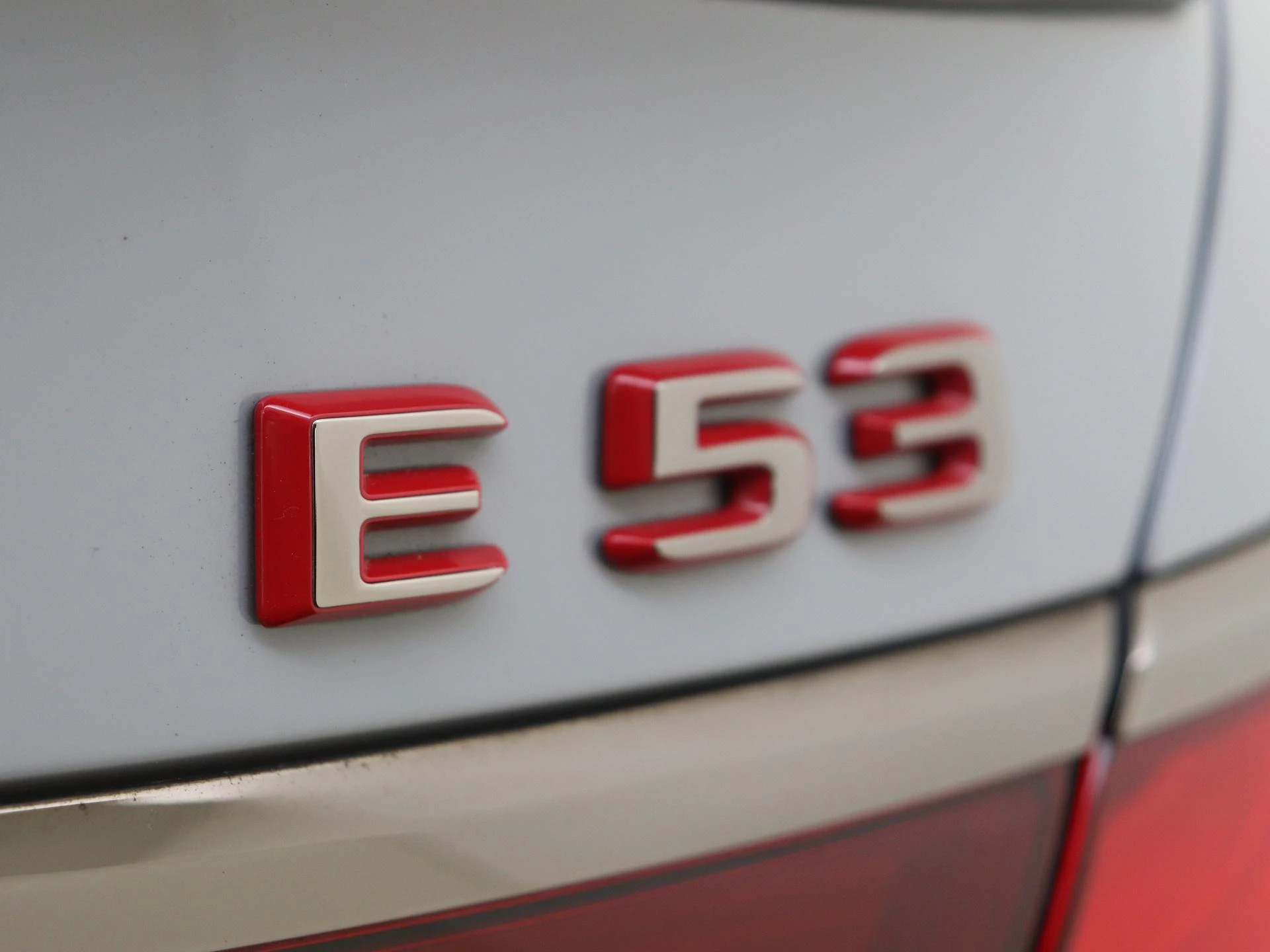 Mercedes-Benz-E-Klasse-image-42