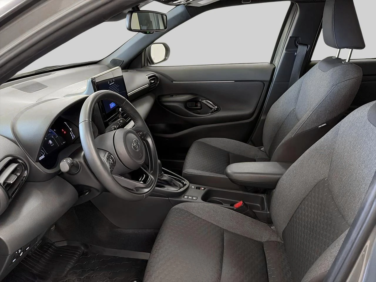 Toyota-Yaris Cross-image-7