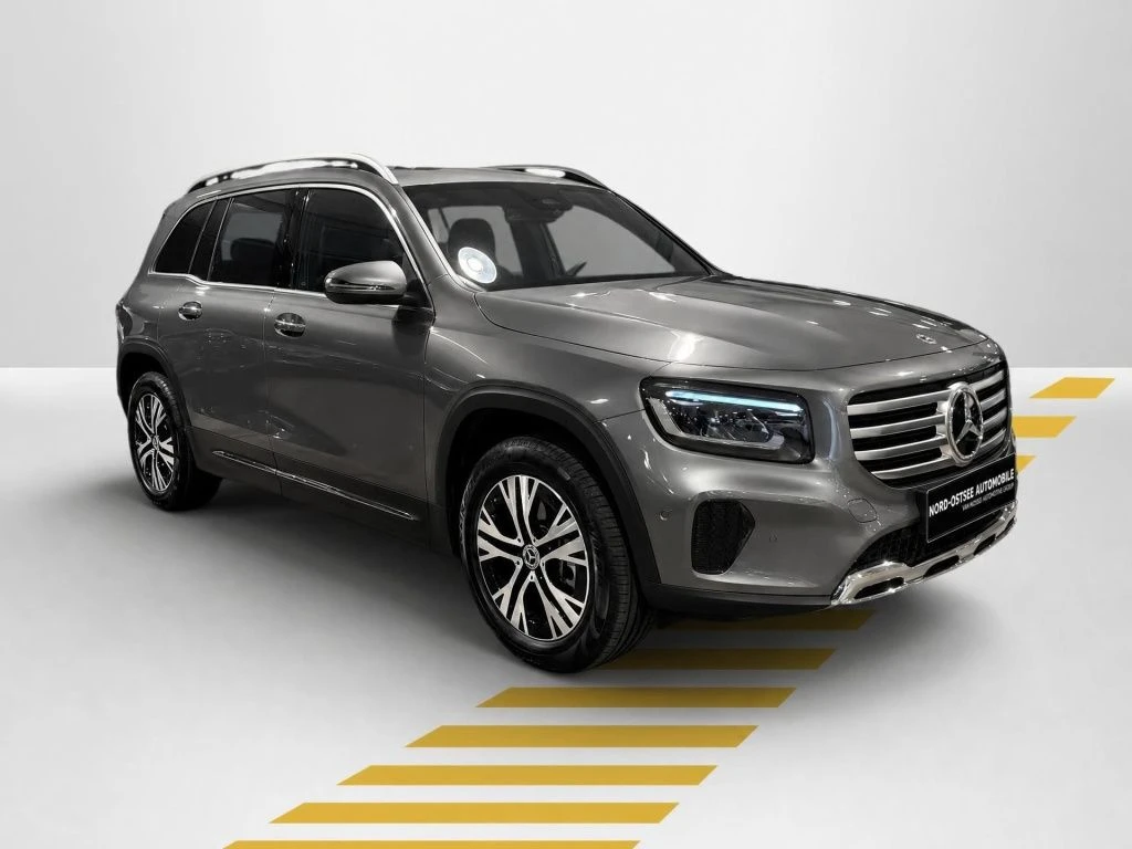Mercedes-Benz-GLB 200 d-image-16