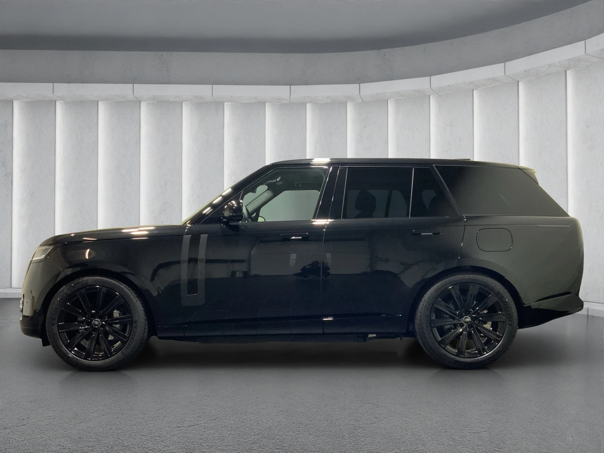 Land Rover Range Rover HSE P460e 22 | Pano | AHK | Black Pack