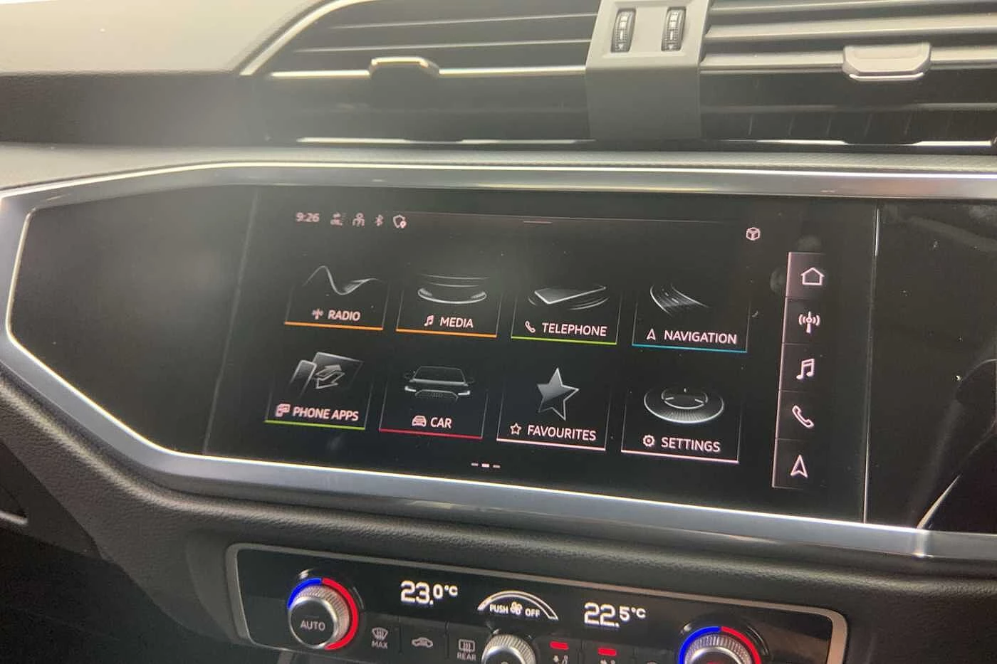 Audi-Q3-image-16