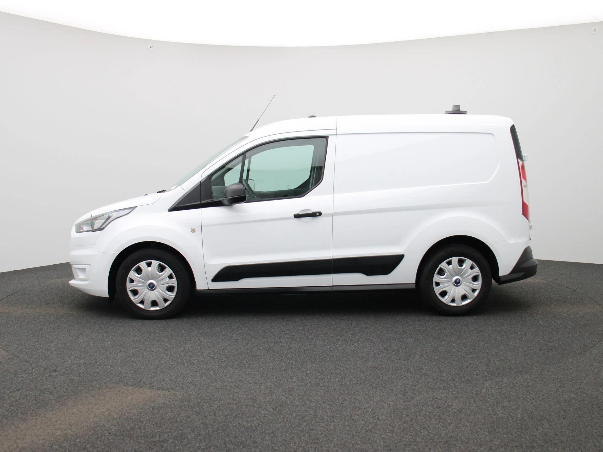 Ford-Transit Connect-image-3