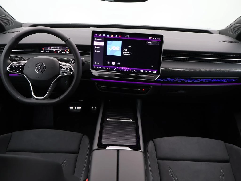 Volkswagen ID.7 Pro Business Premium 77kWh (286 pk) / DEMO