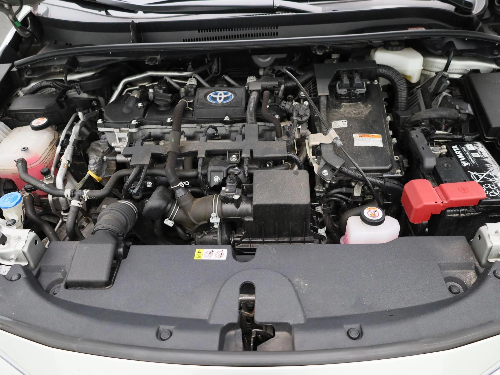Toyota-Corolla Touring Sports-image-27