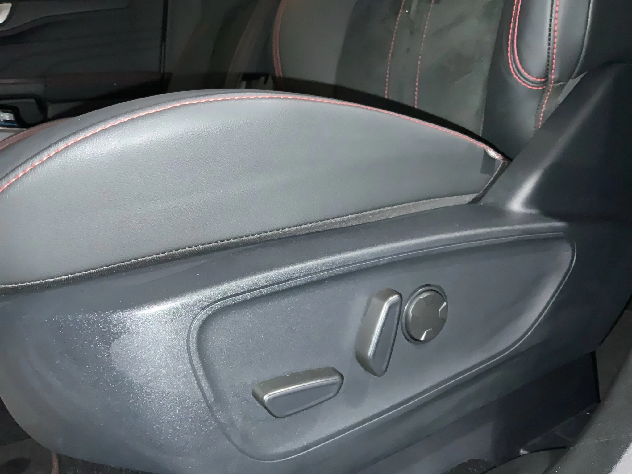 Ford Kuga ST-Line X Aut.*360GRAD*LED-MATRIX*NAVI*GRA*WINTER-PKT.