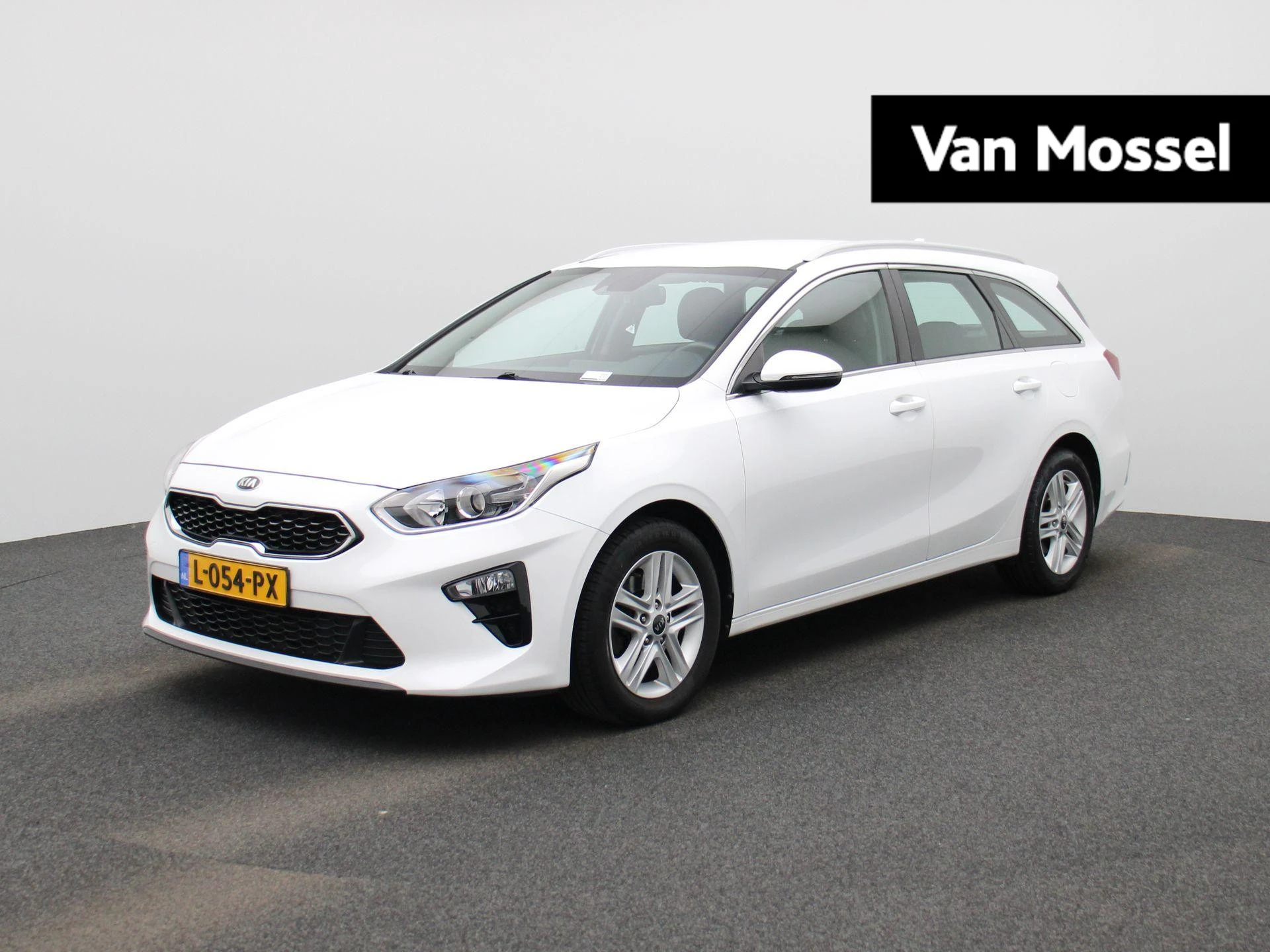 Kia-Ceed Sportswagon-image-0