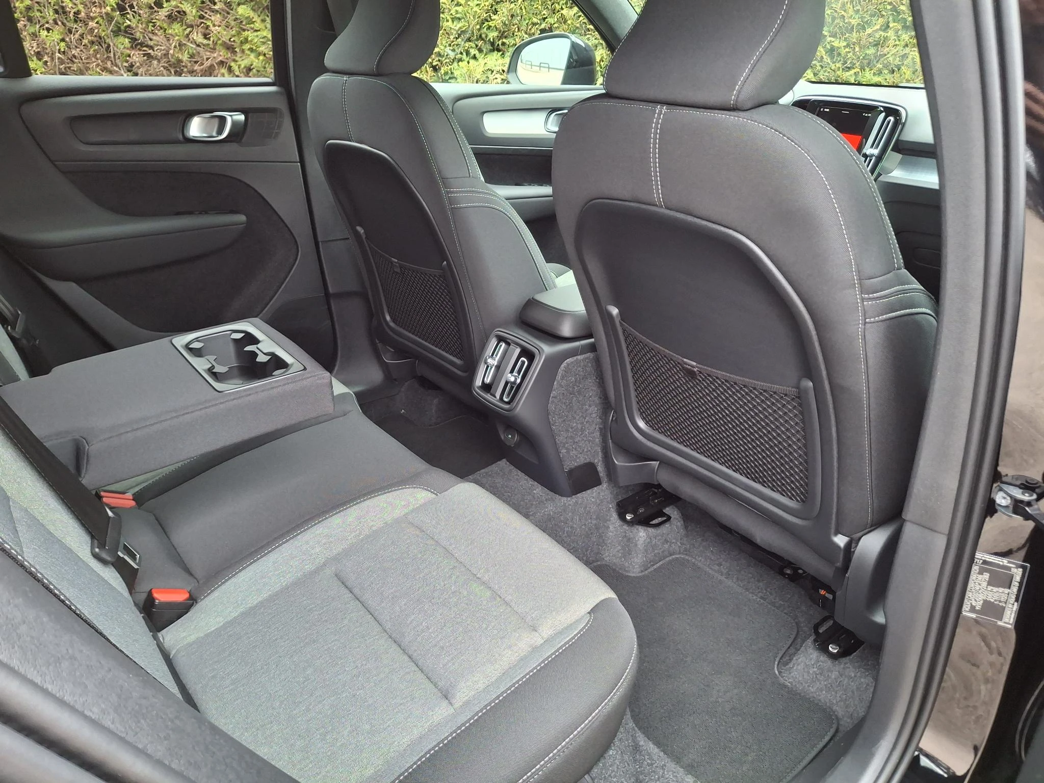 Volvo-XC40-image-22