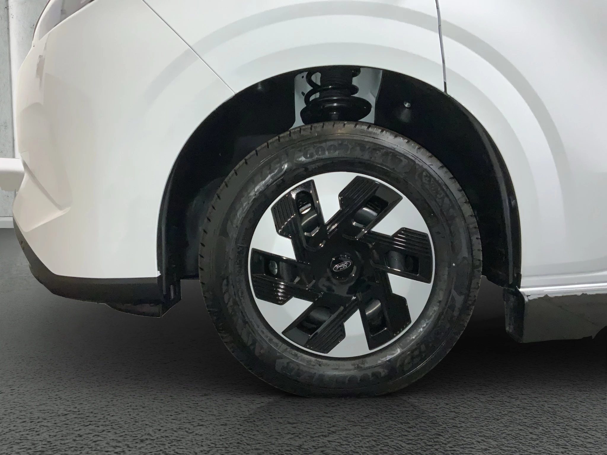 Ford-Transit Custom-image-8