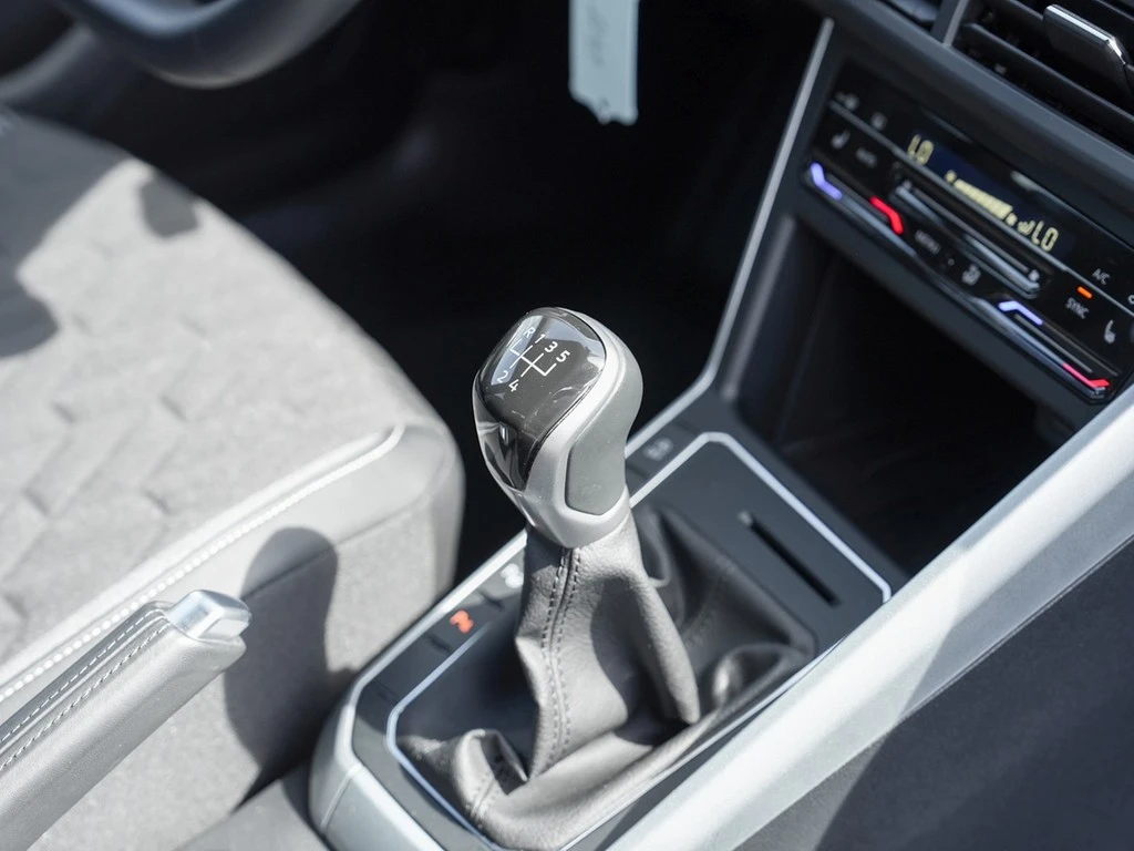 Volkswagen-Taigo-image-8