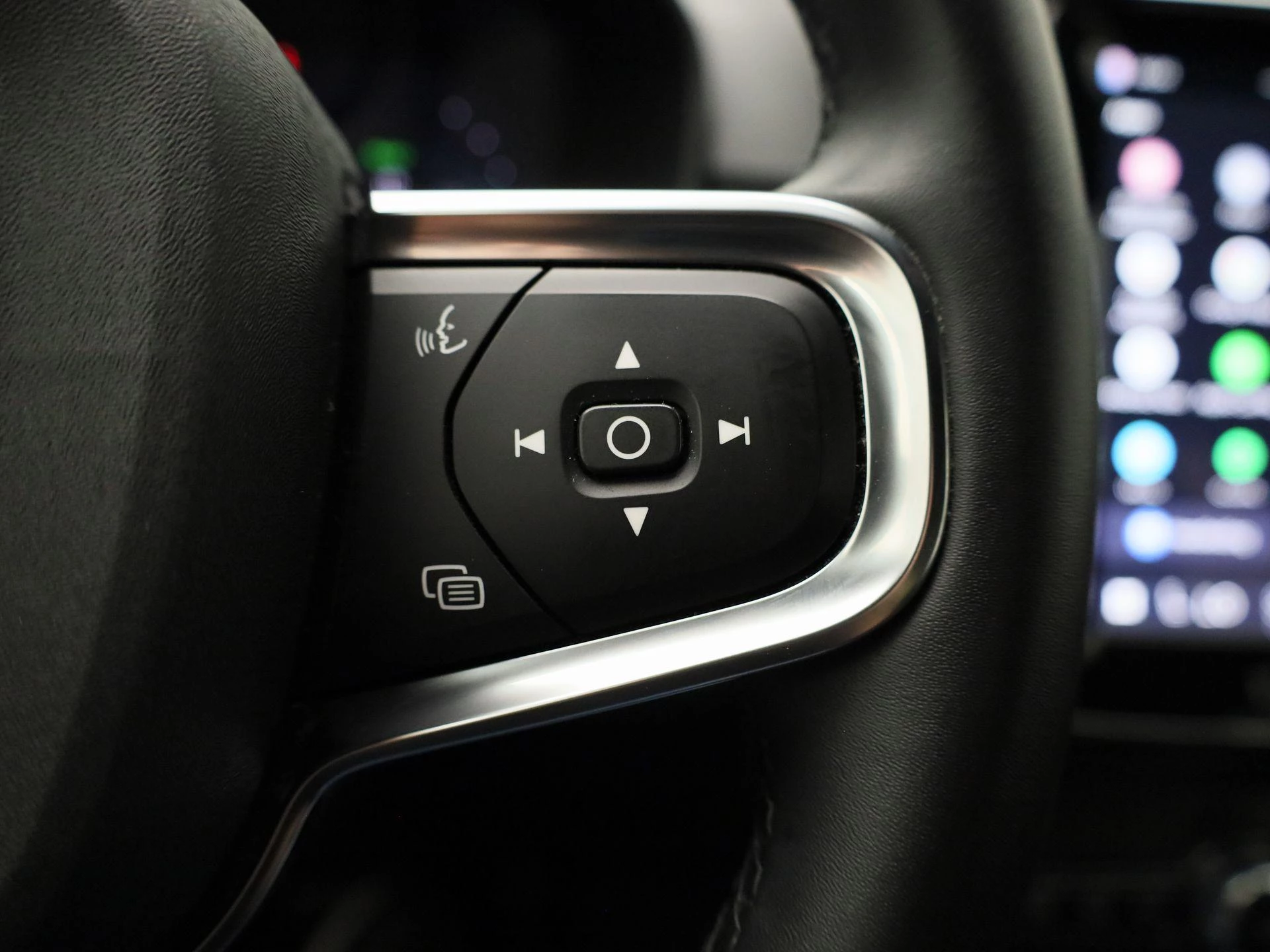 Volvo-XC40-image-17