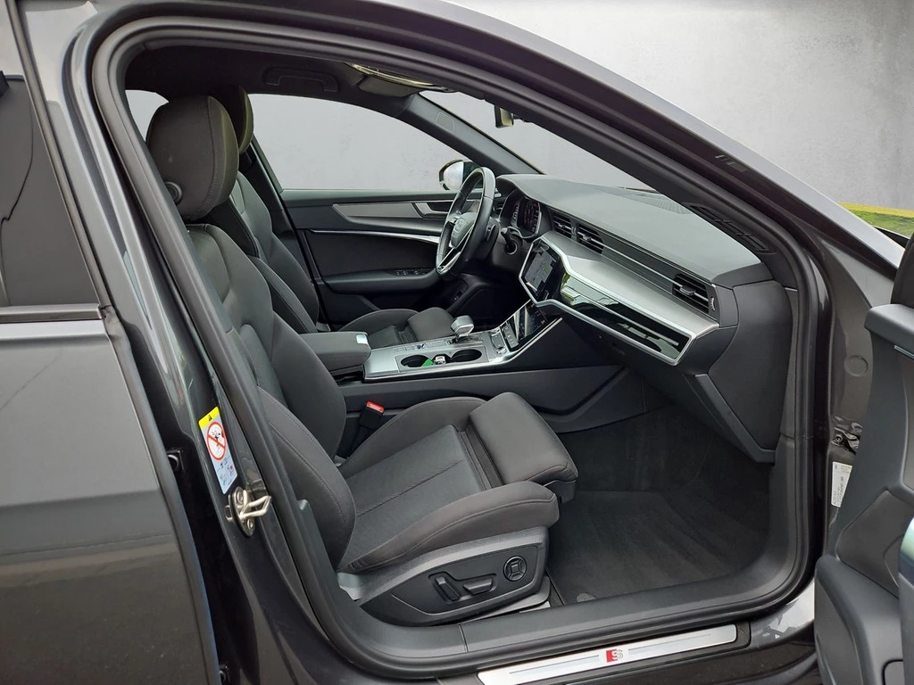 Audi A6 Avant sport 40 TDI quattro S tronic *S line*