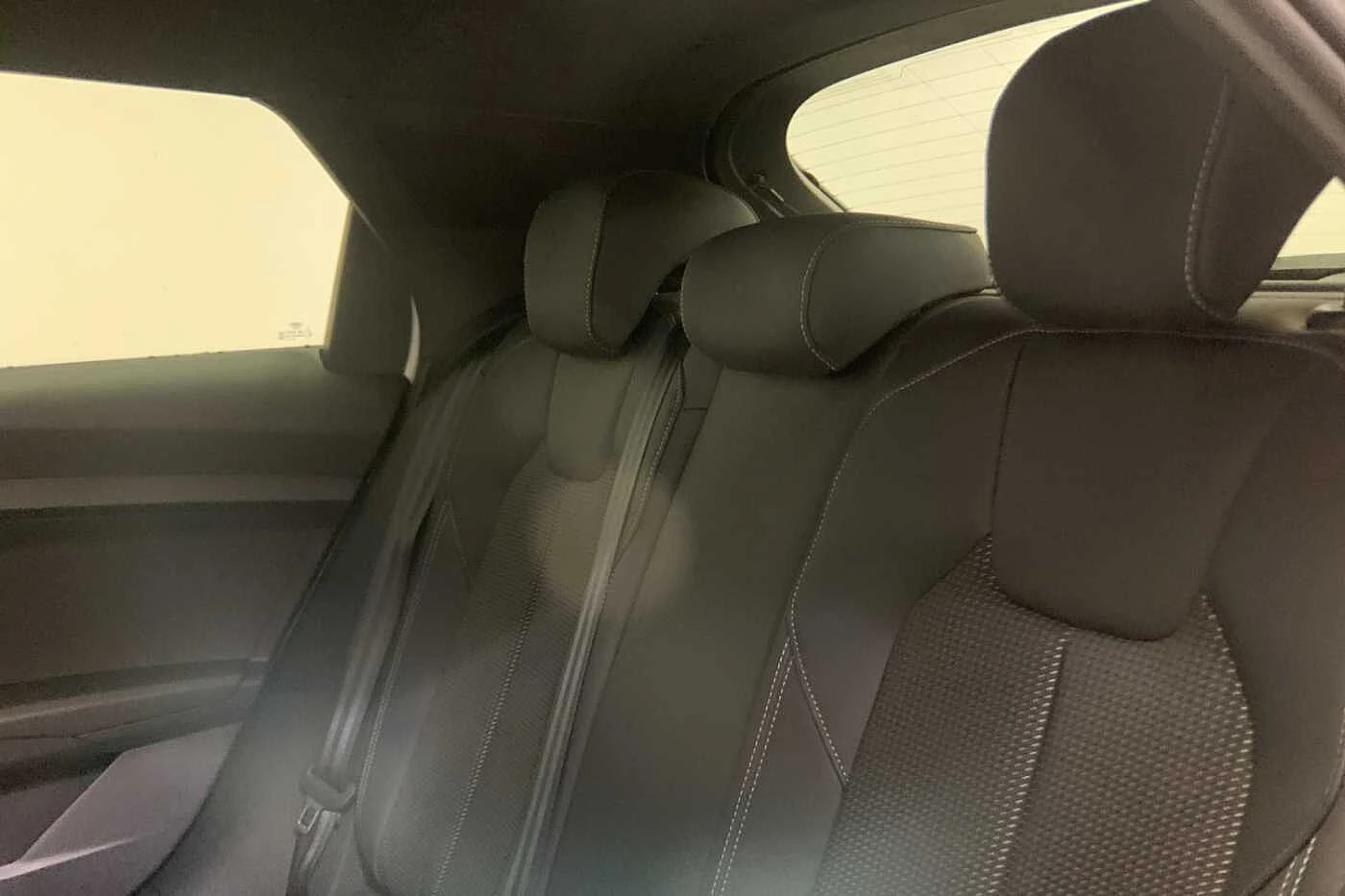 Audi-A1 Sportback-image-9