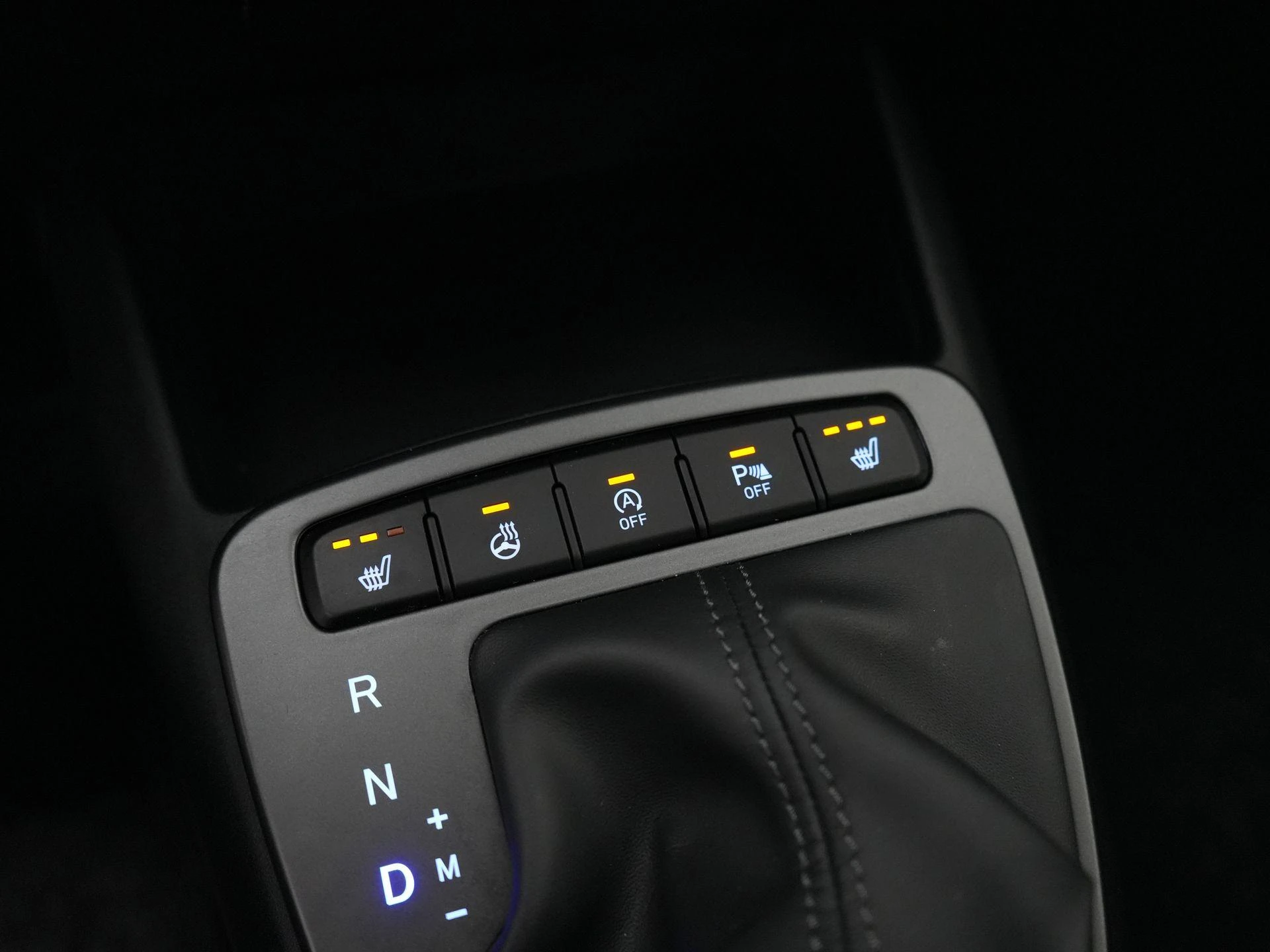 Hyundai-i10-image-16