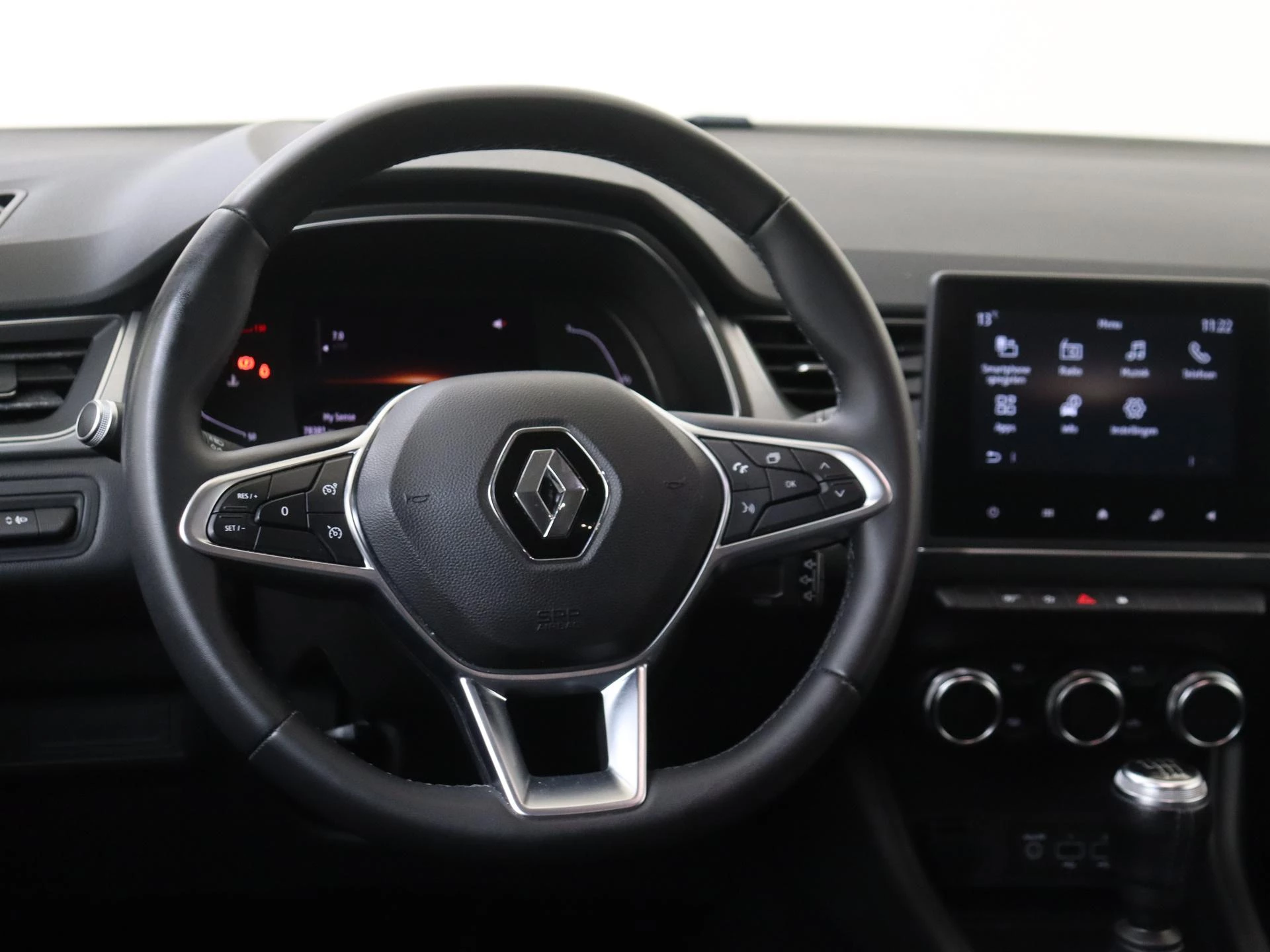 Renault-Captur-image-13