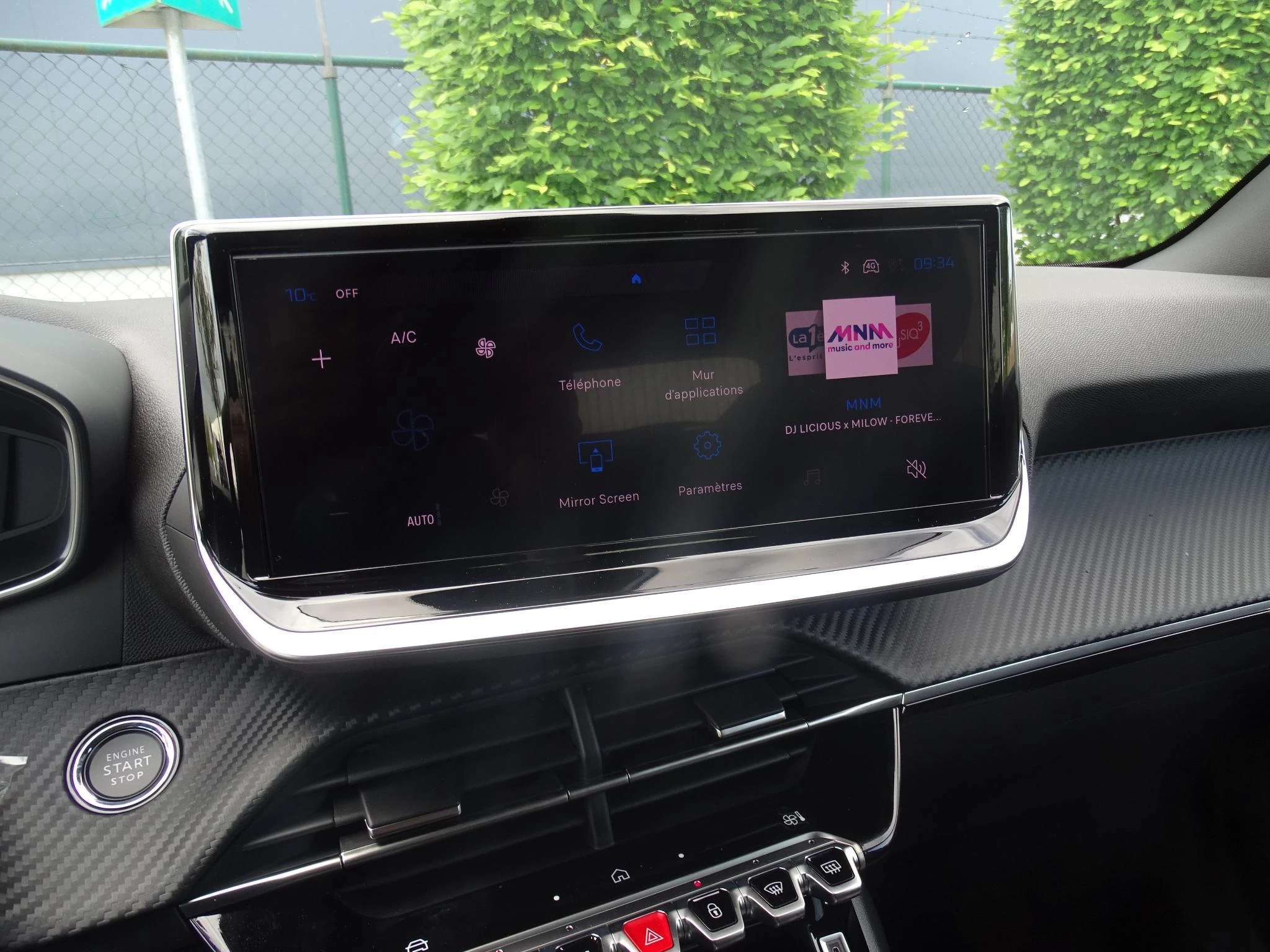 Peugeot 2008 1.2T Allure VERWACHT