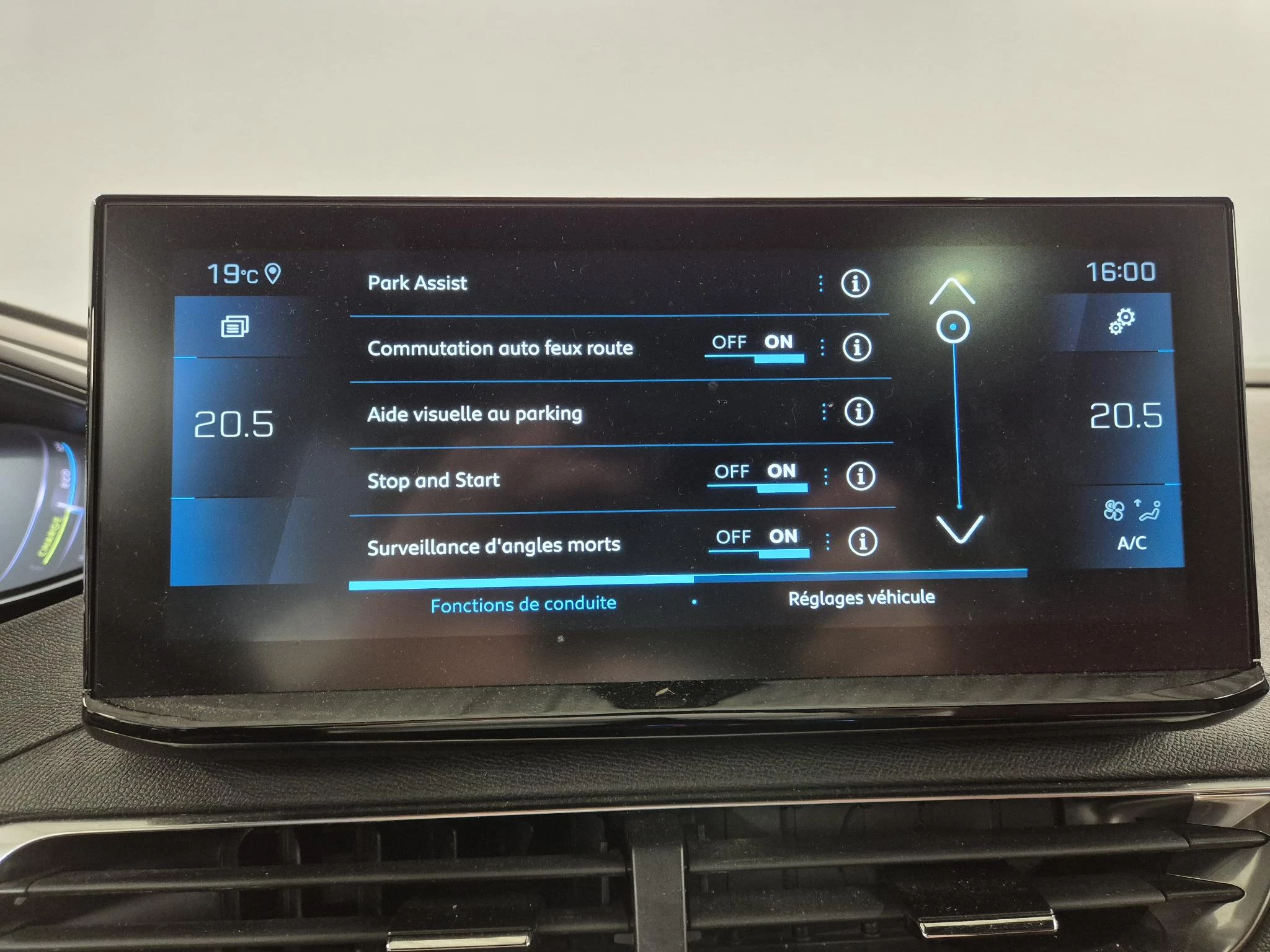 Peugeot 5008 GT 1.2 131PK Mild Hybrid