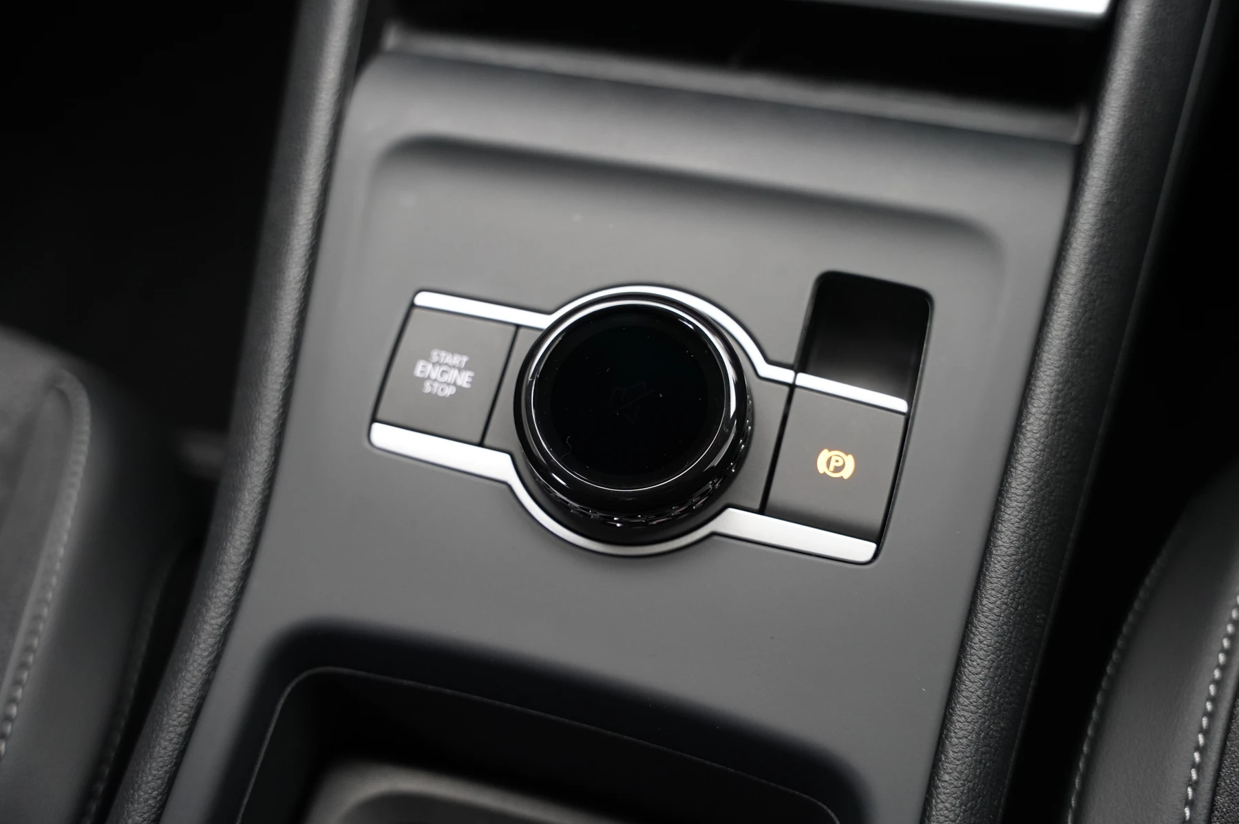 Volkswagen-Tiguan-image-22