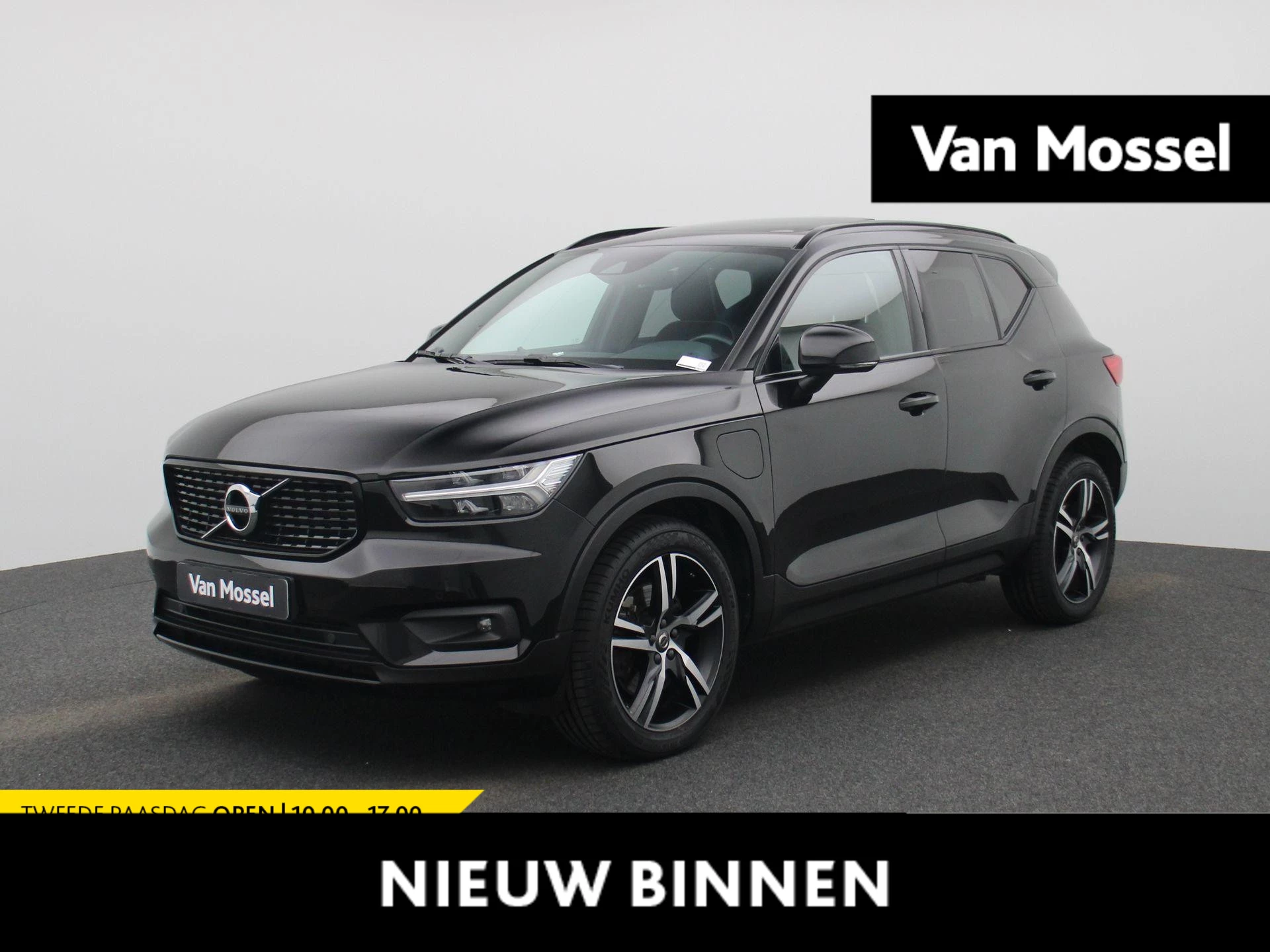 Volvo-XC40-image-0