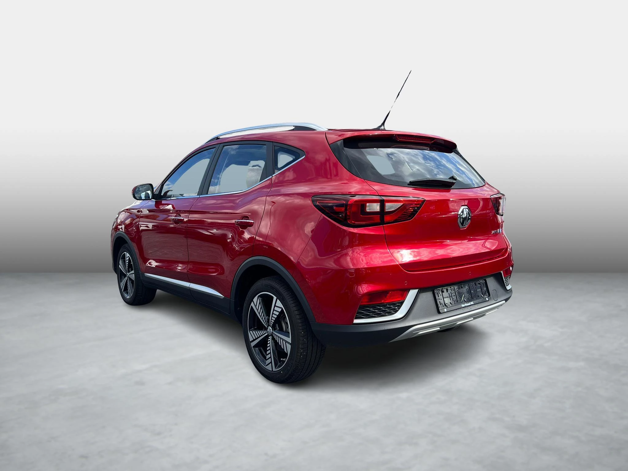 MG-ZS EV-image-4