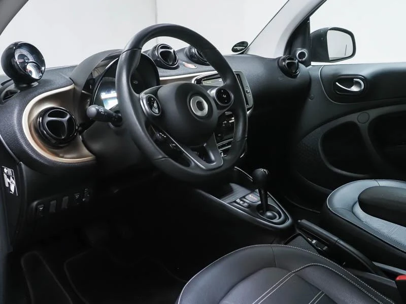smart-Fortwo-image-4