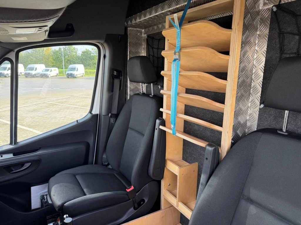 Mercedes-Benz-Sprinter 314-image-16