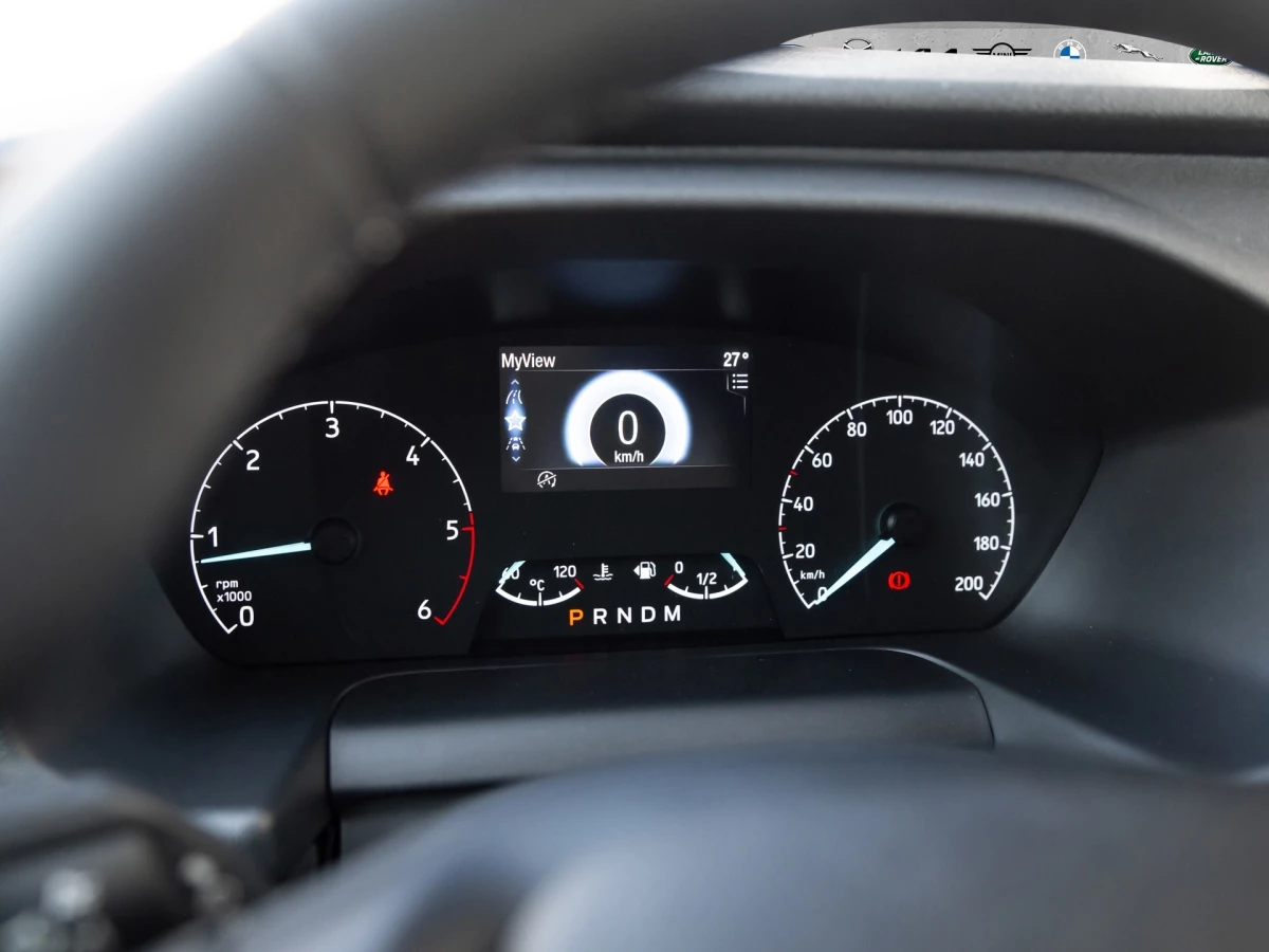 Ford-Transit-image-9