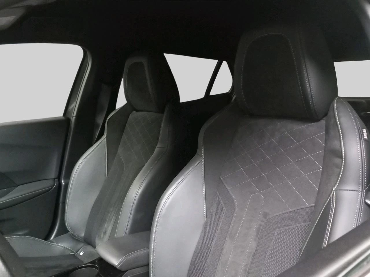 Peugeot-2008-image-9