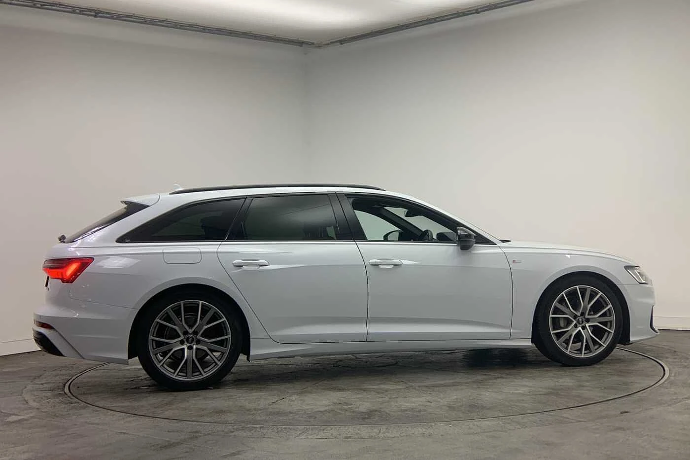 Audi-A6-image-3