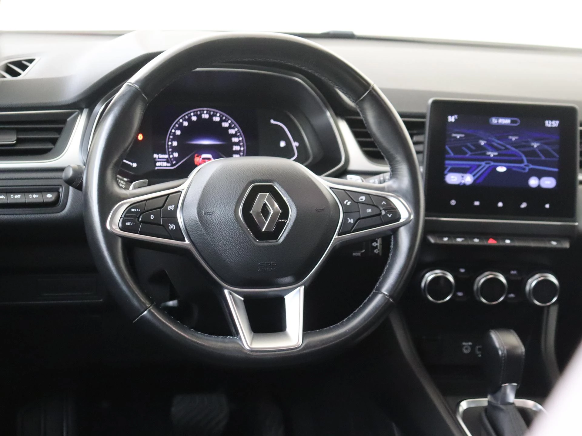 Renault-Captur-image-9