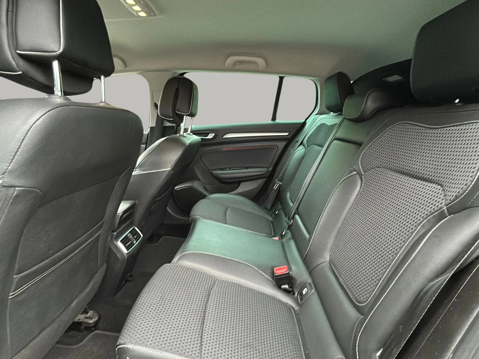 Renault-Mégane-image-12