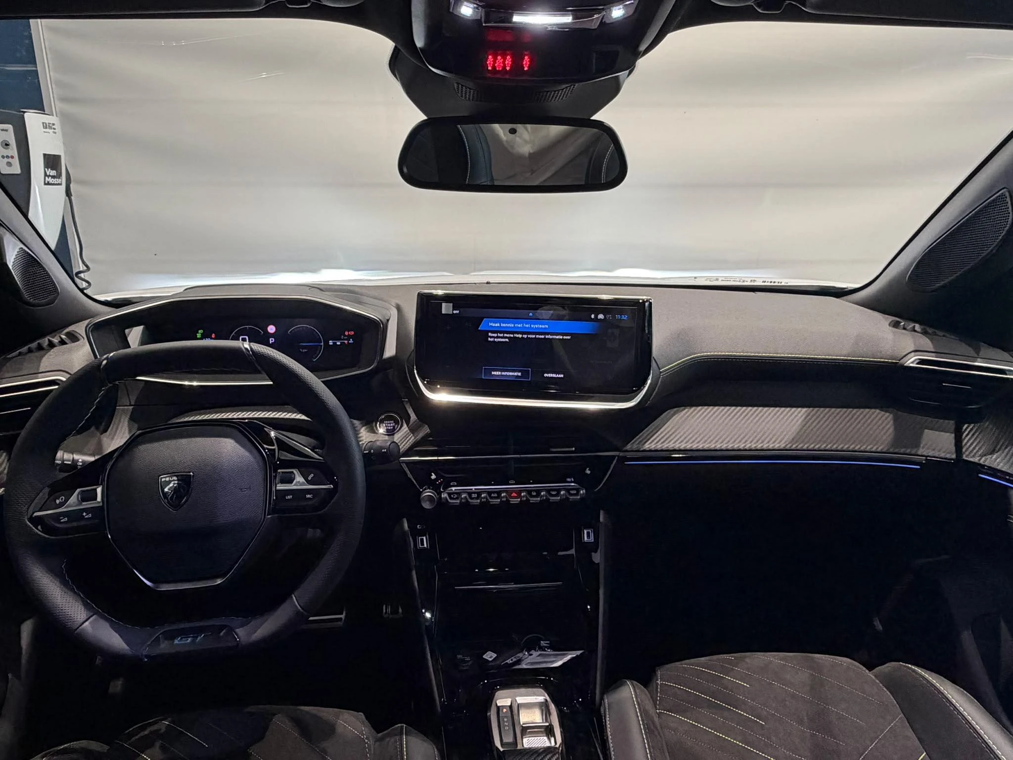 Peugeot-2008-image-8