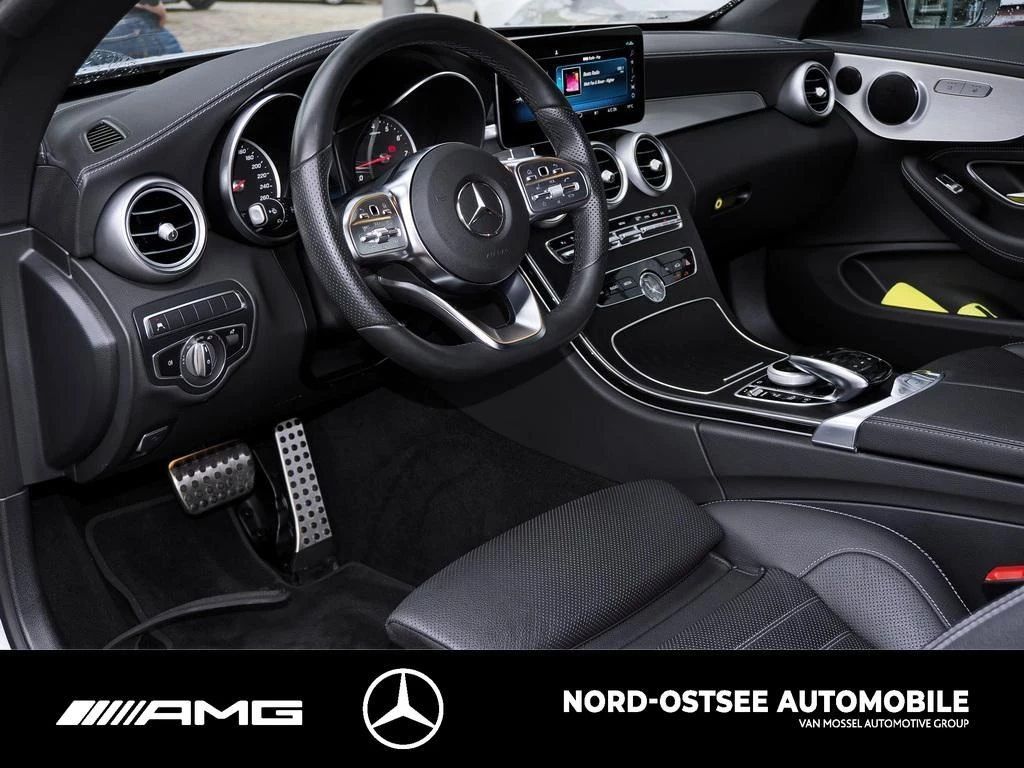 Mercedes-Benz C-Klasse 200 CABRIO 4M AMG TOTWINKEL AIRSCARF AHK SOUND AMG Line