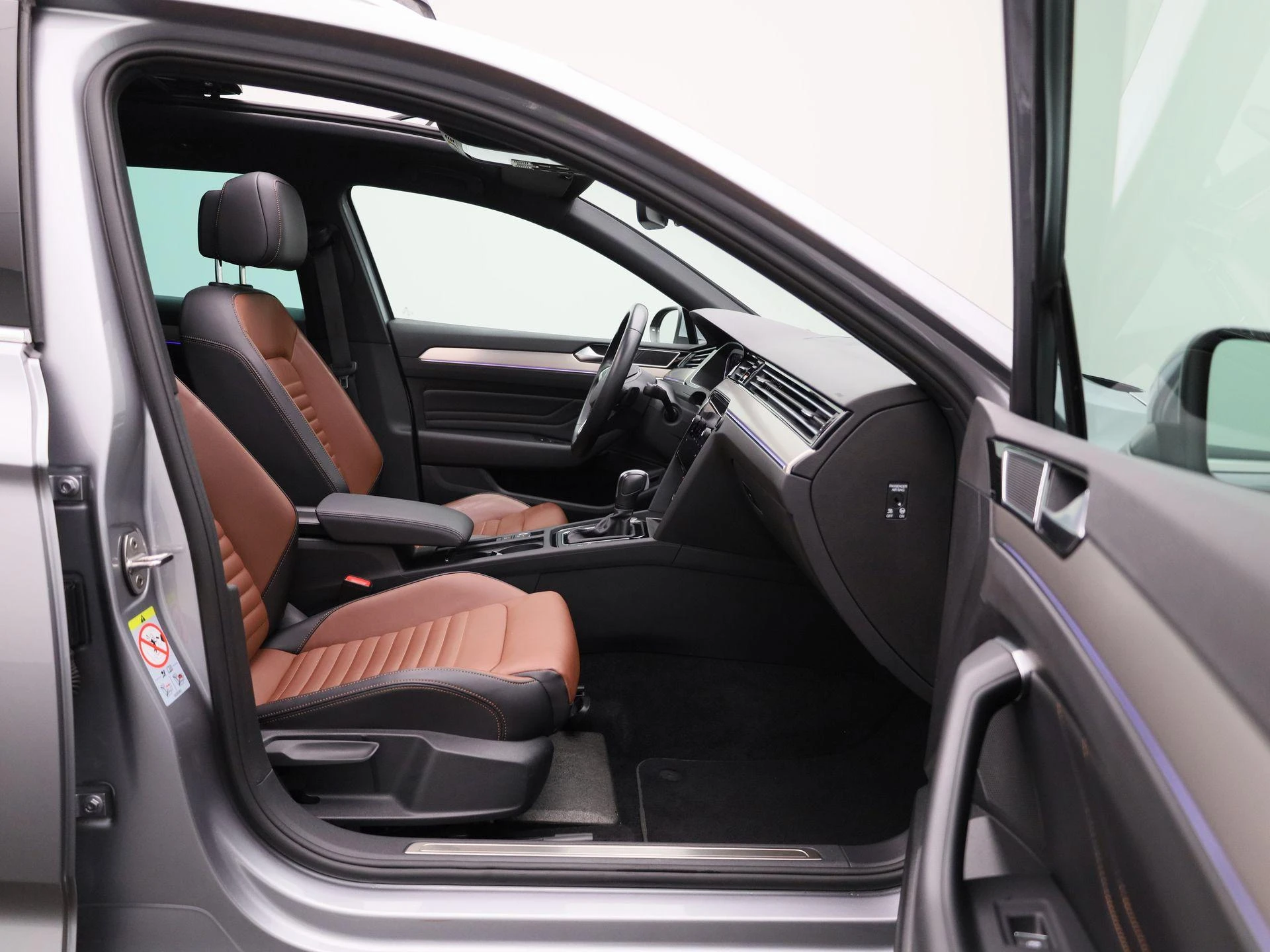 Volkswagen-Passat-image-39