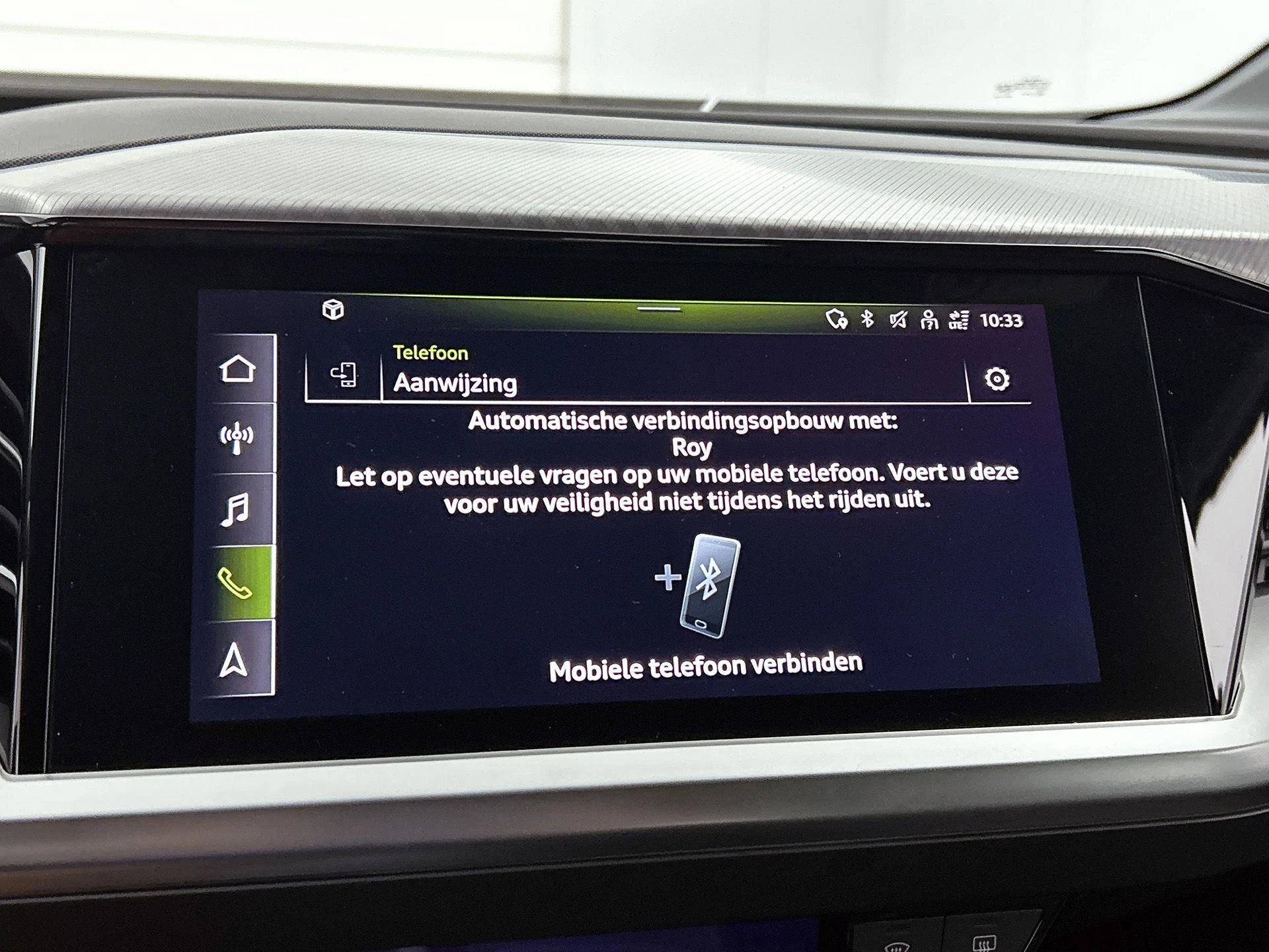 Audi-Q4 e-tron-image-13