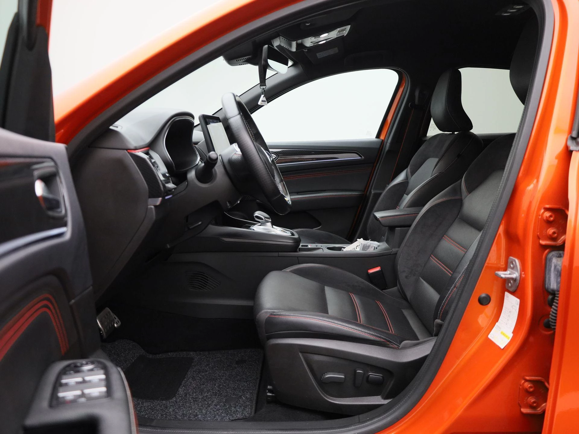 Renault-Arkana-image-10