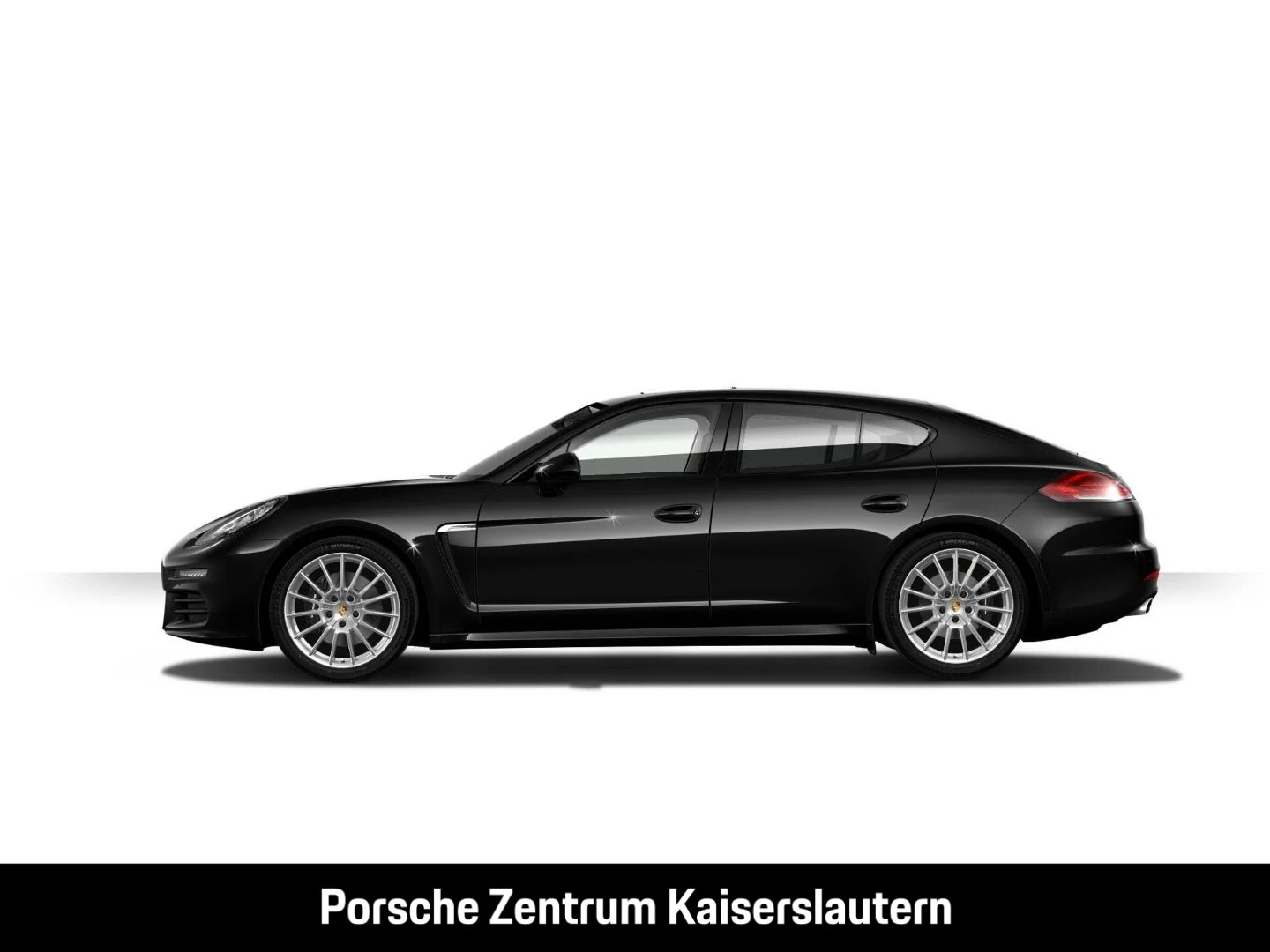 Porsche-Panamera-image-1