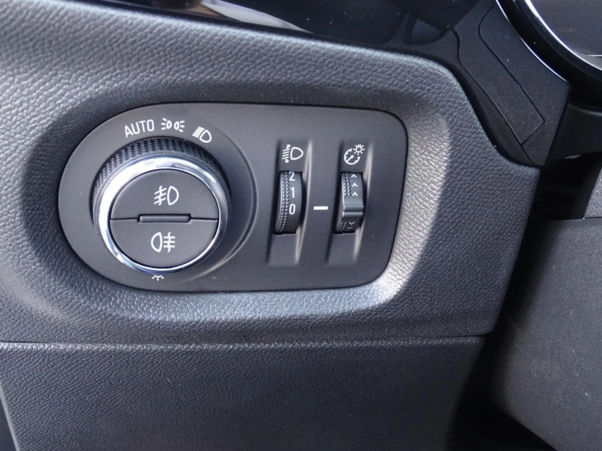 Opel-Corsa-image-23