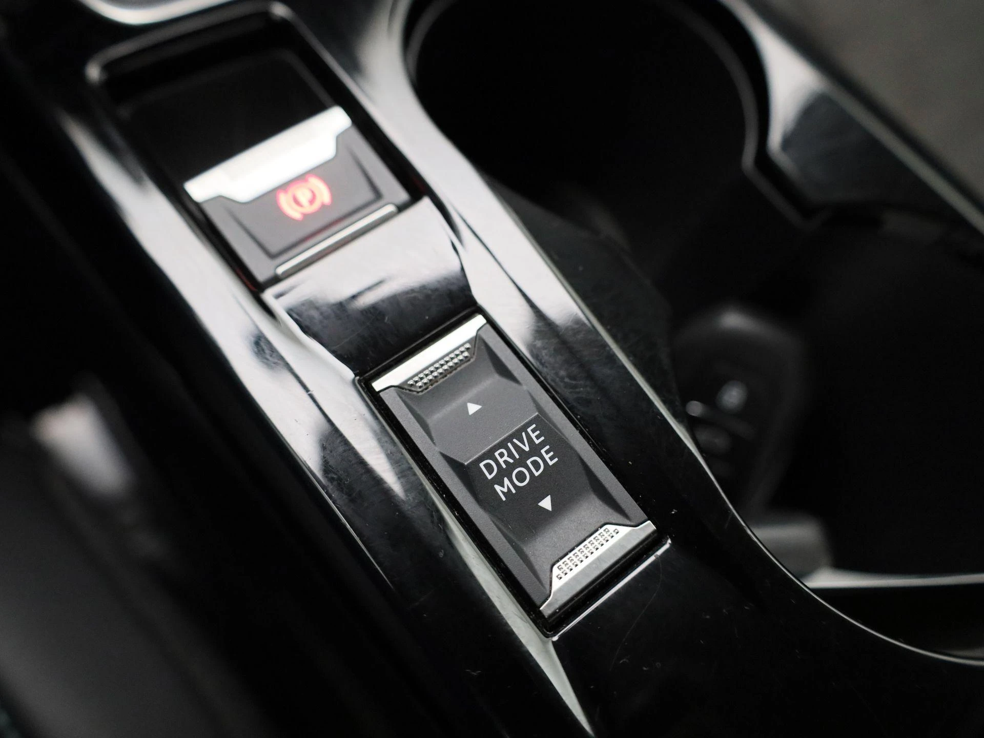Peugeot 2008 1.2 Puretech 96kW S&S Allure