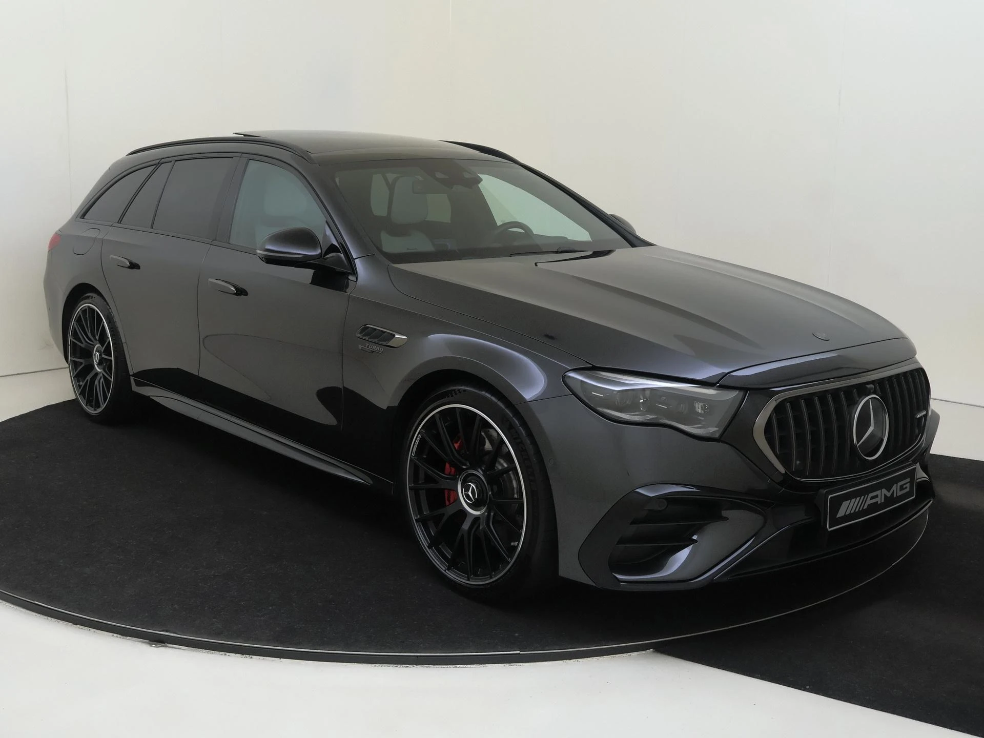 Mercedes-Benz E-Klasse Estate AMG 53 4MATIC+