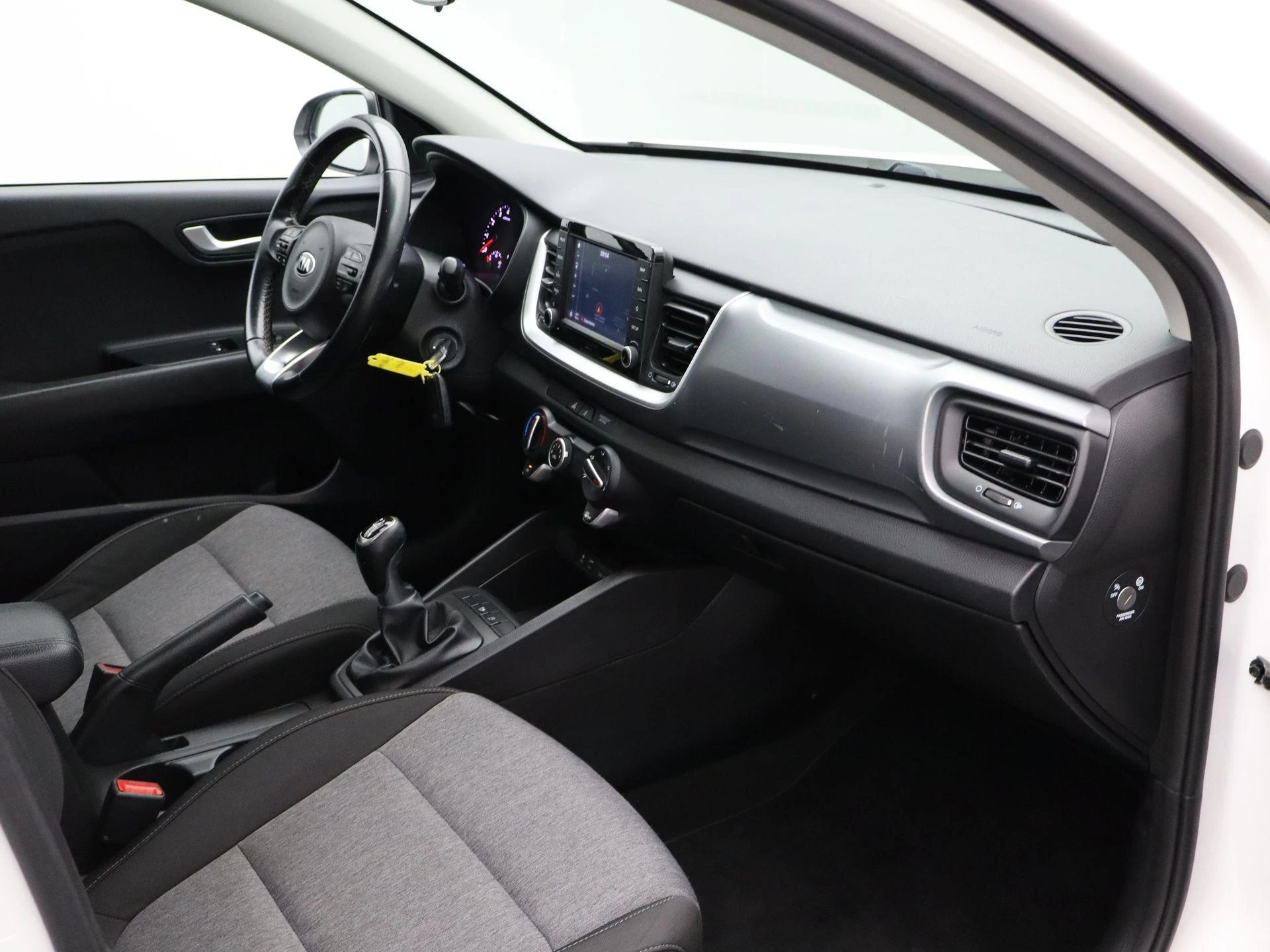 Kia-Stonic-image-28