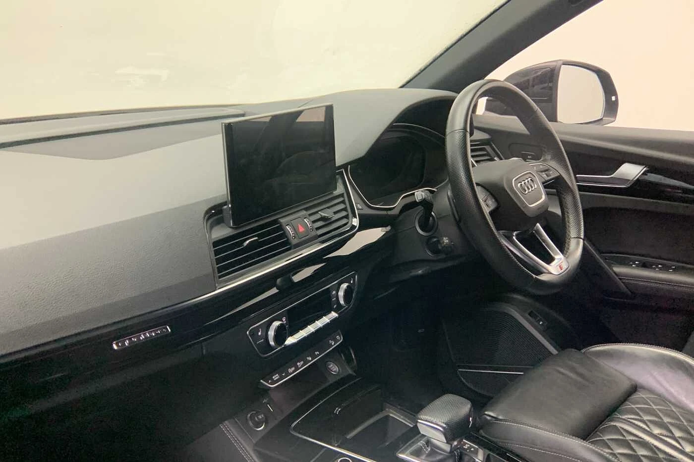 Audi-Q5-image-11